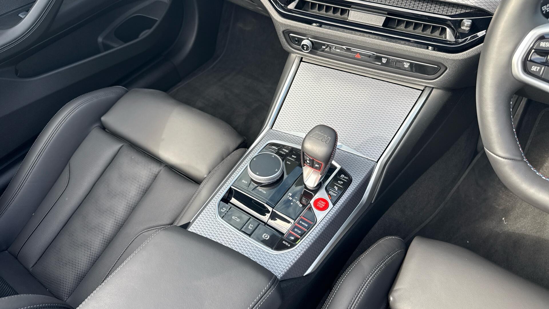 BMW M4 view 10