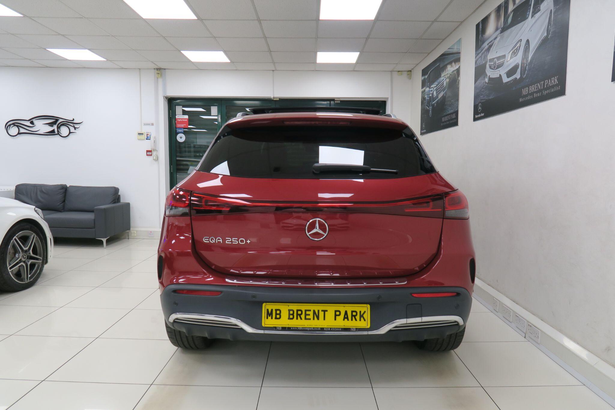 Mercedes-Benz Eqa view 6