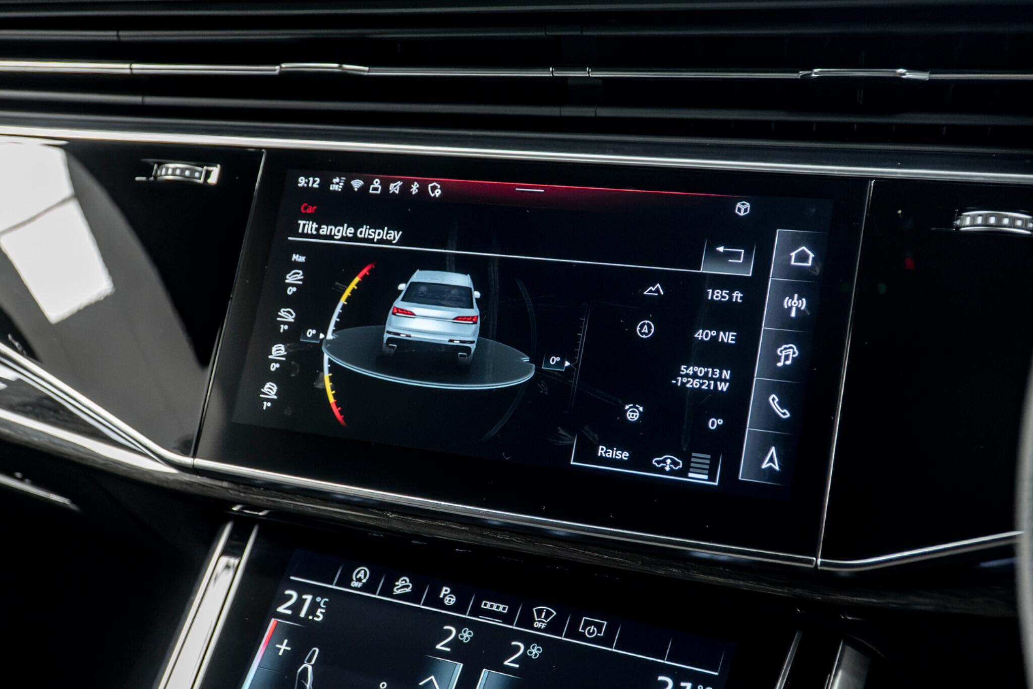 Audi SQ7 view 39