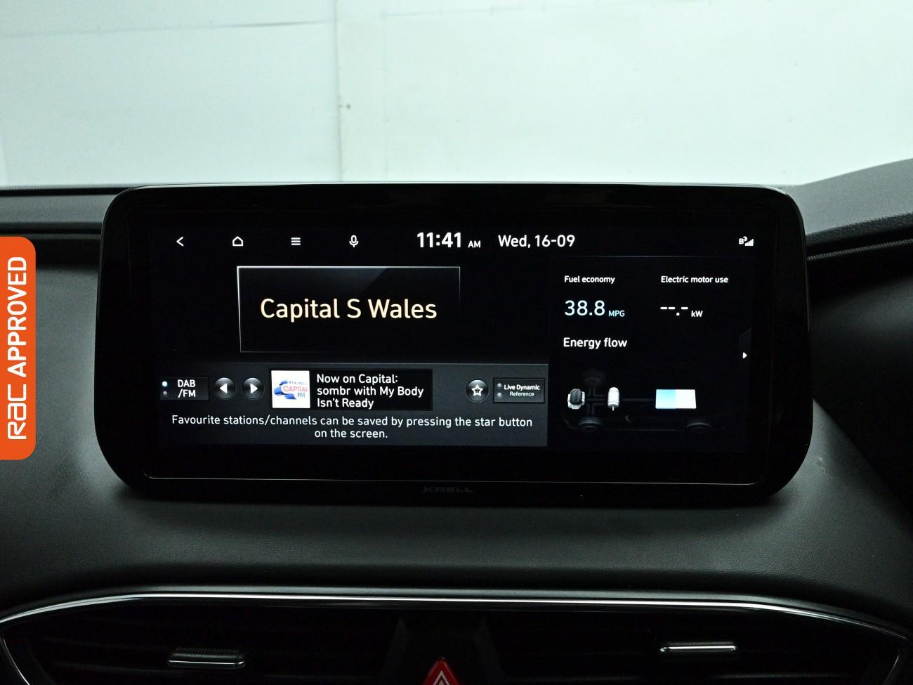 Hyundai Santa Fe view 19