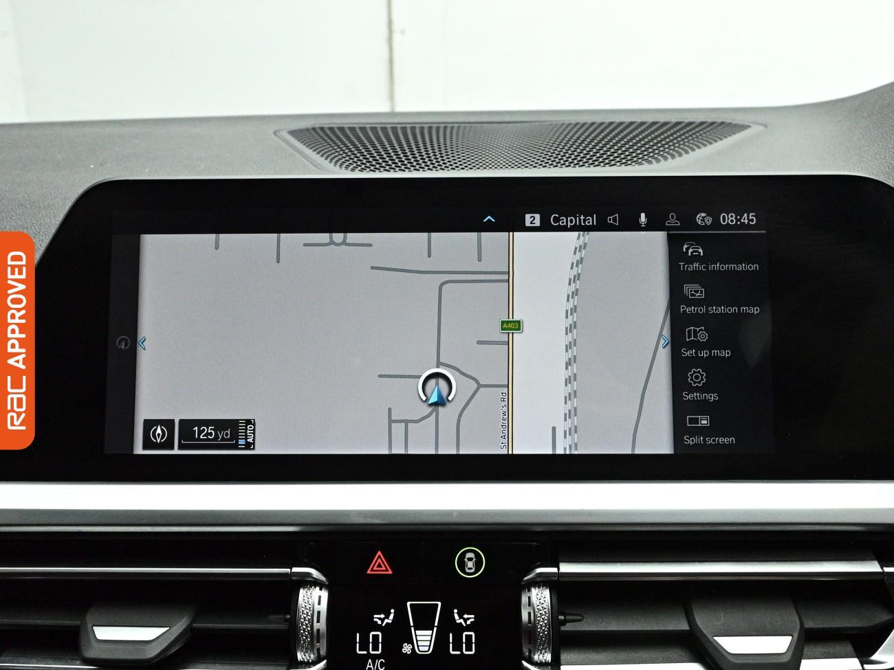 BMW 3 Series view 3