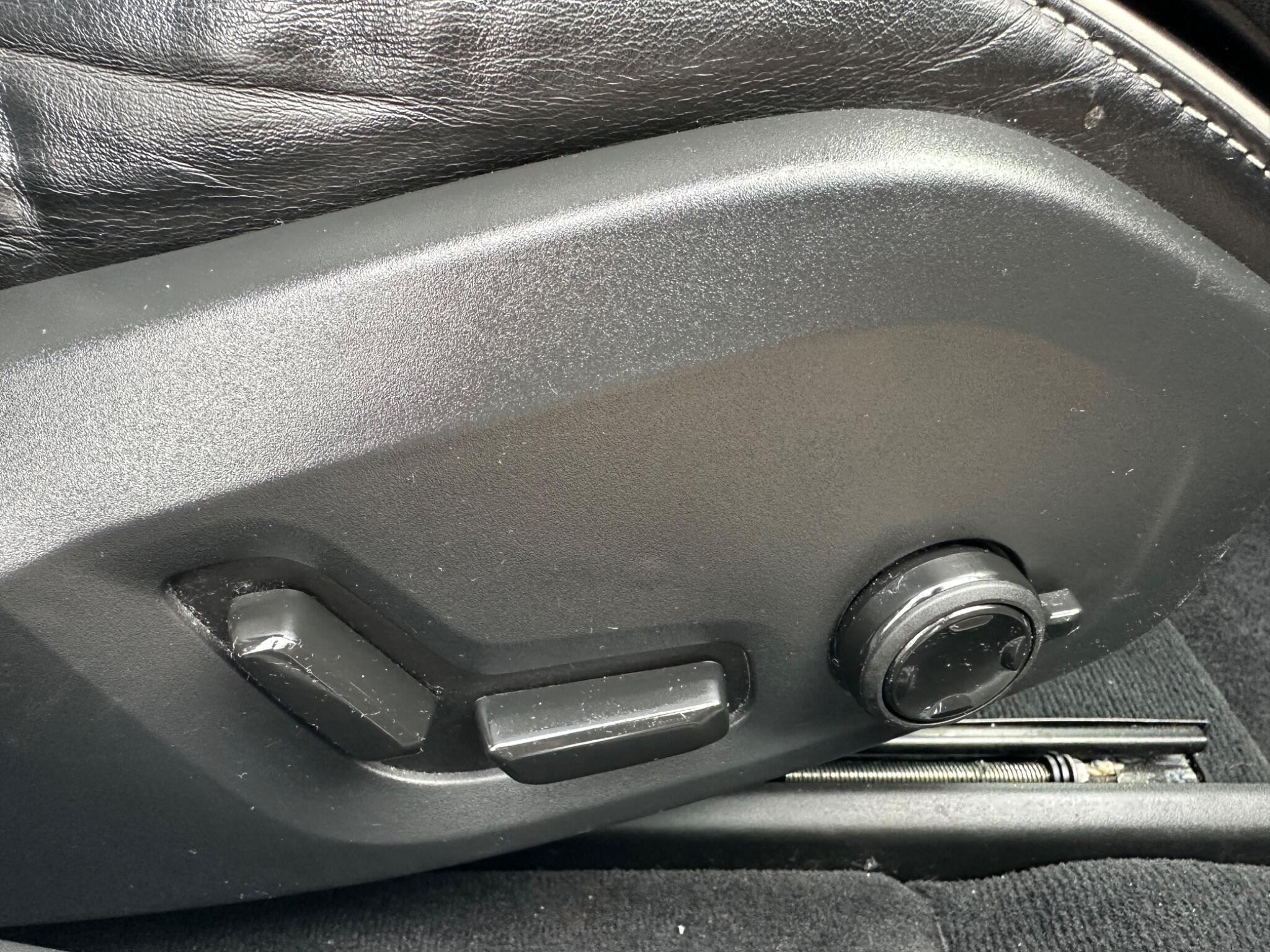Volvo V90 view 9