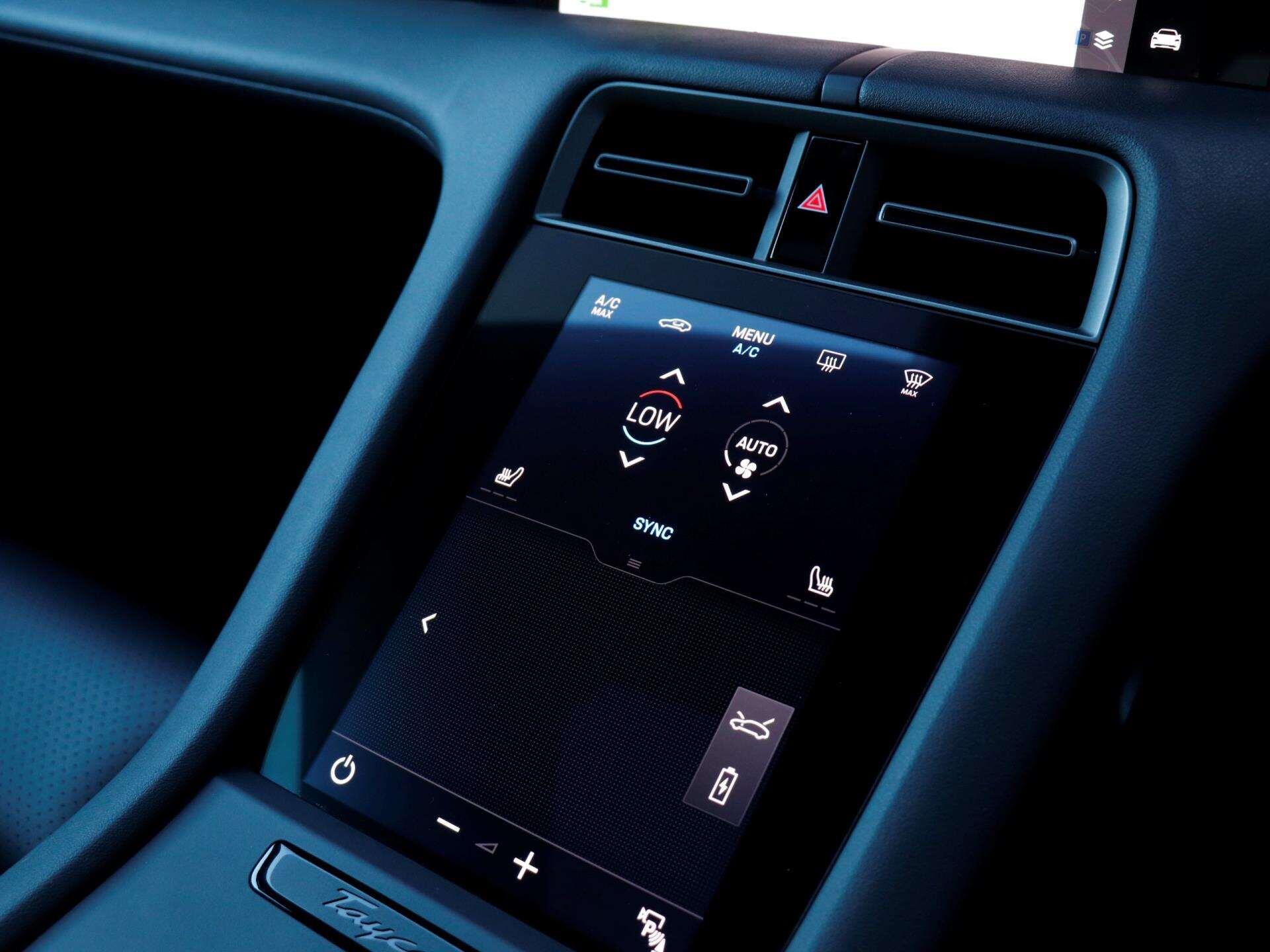 Porsche Taycan view 17