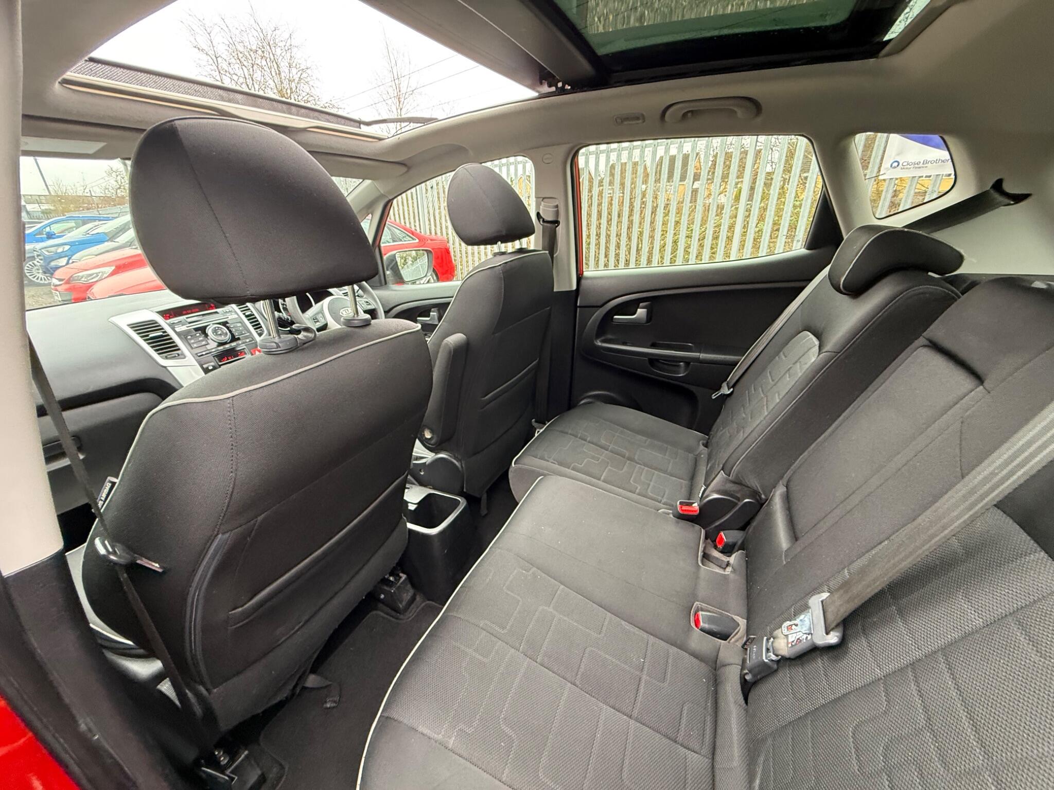 2010 Kia Venga image 29