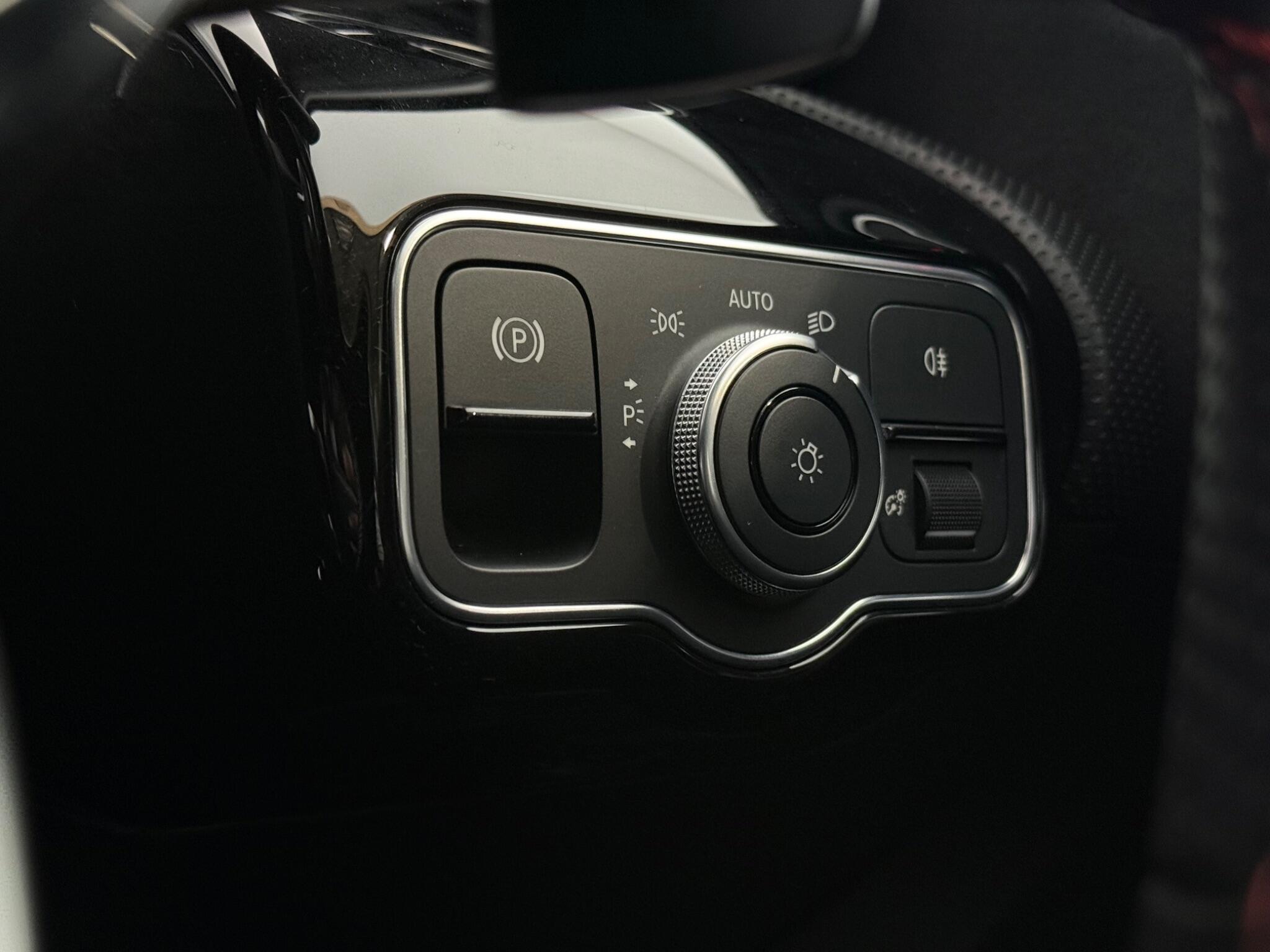 Mercedes-Benz A-Class view 26