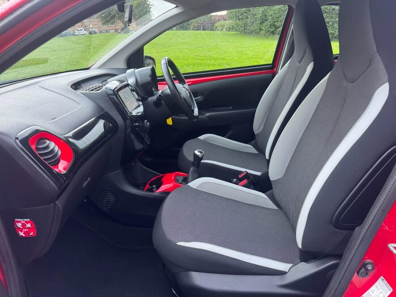 Toyota Aygo view 12