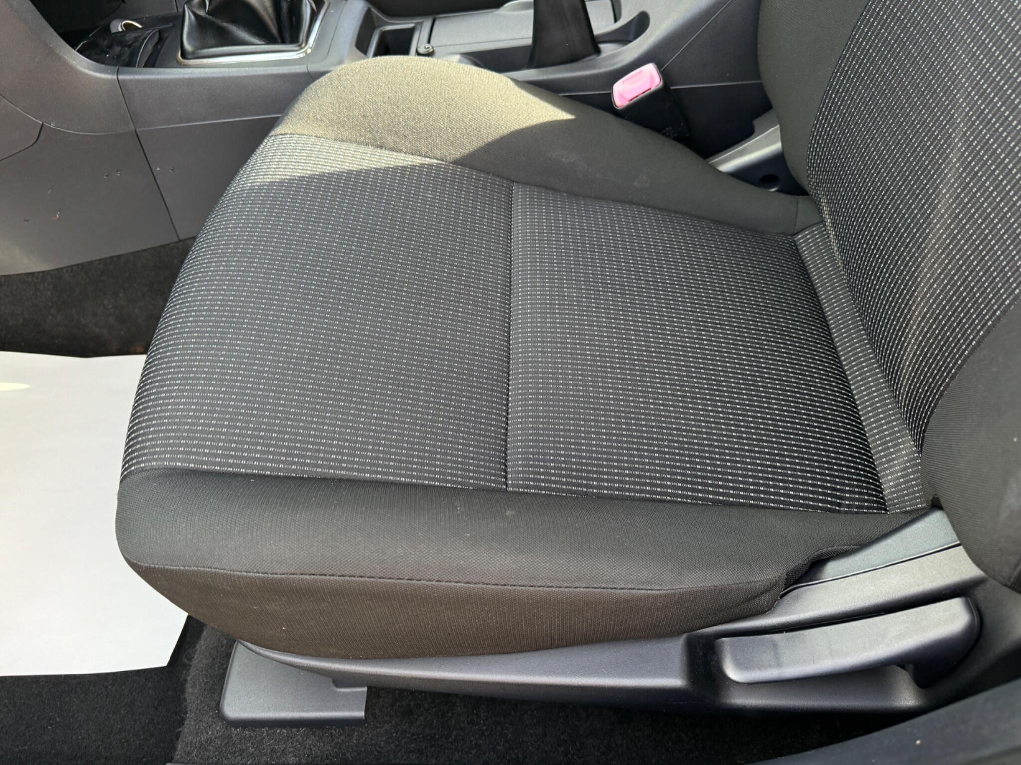 Mitsubishi Lancer - Image 45