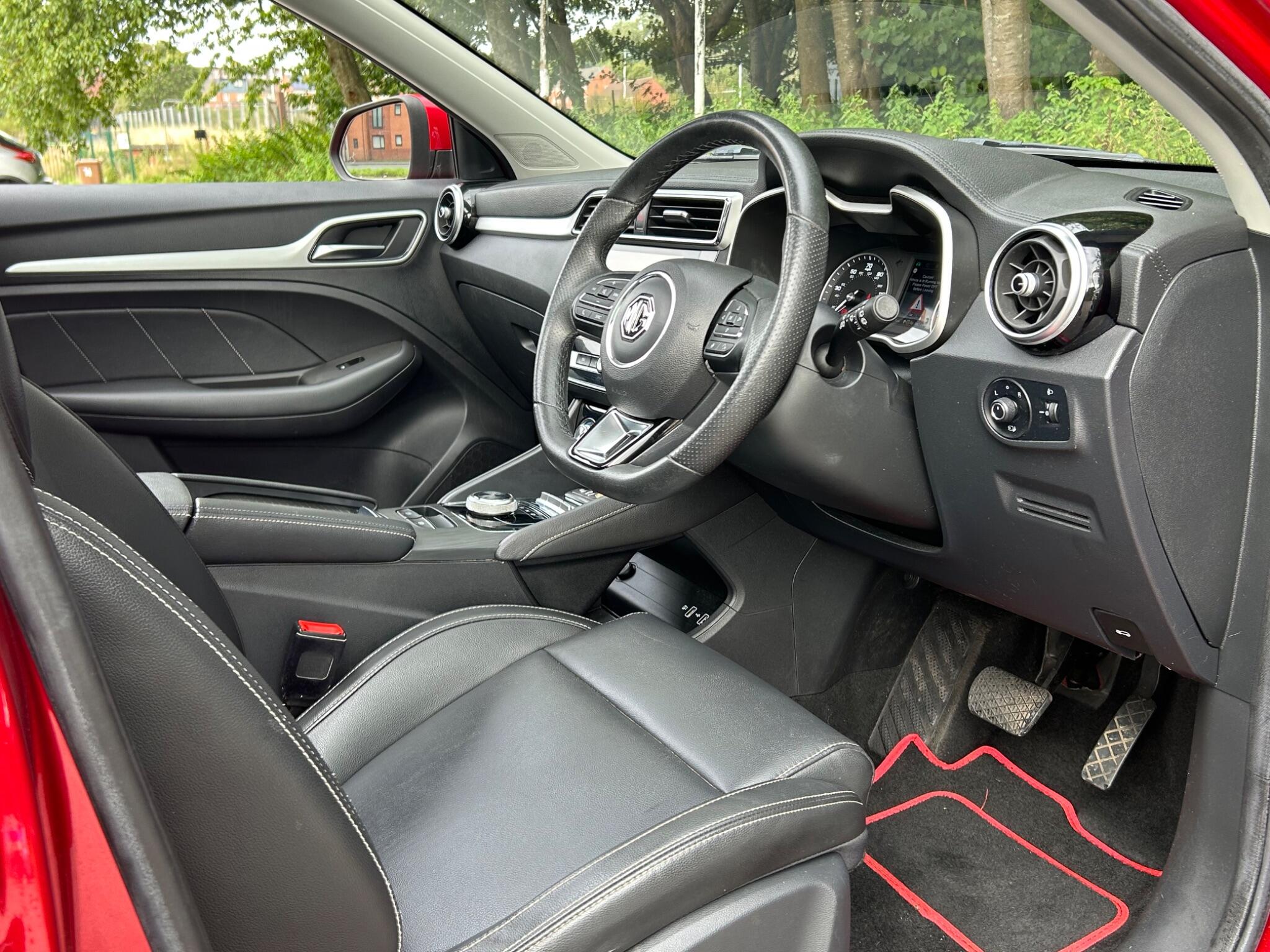 MG ZS view 15