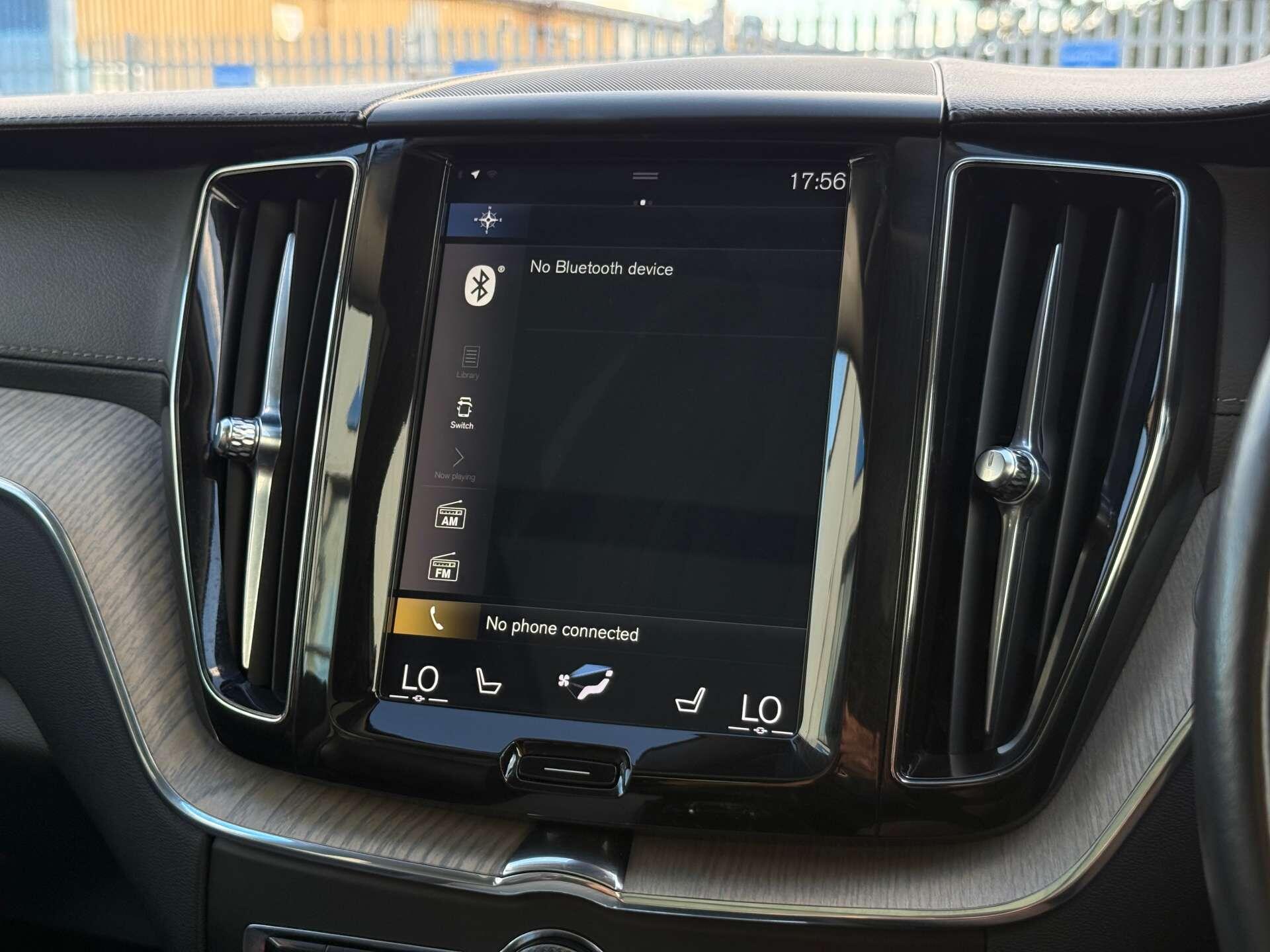 Volvo XC60 view 49