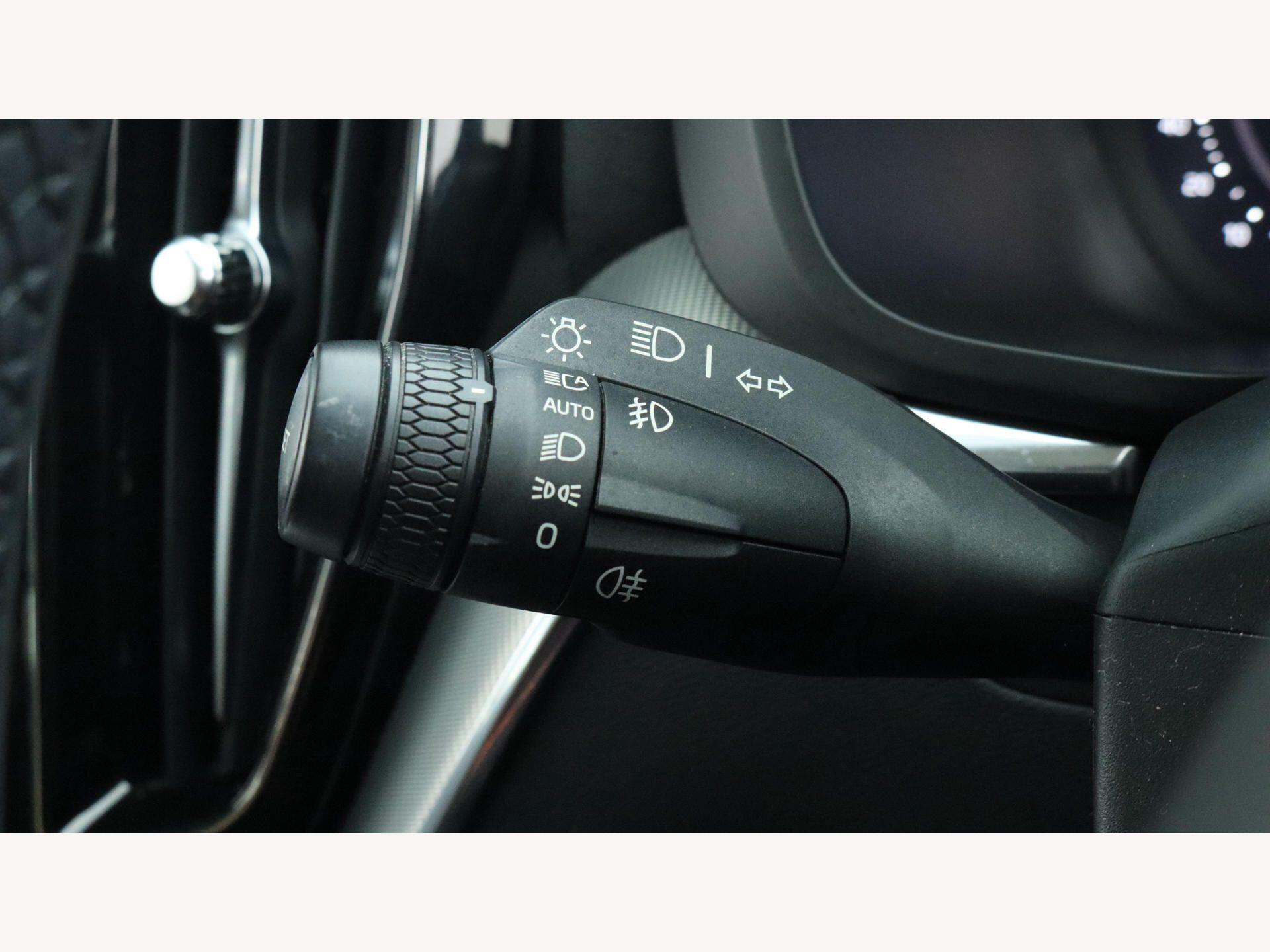 Volvo XC60 view 21
