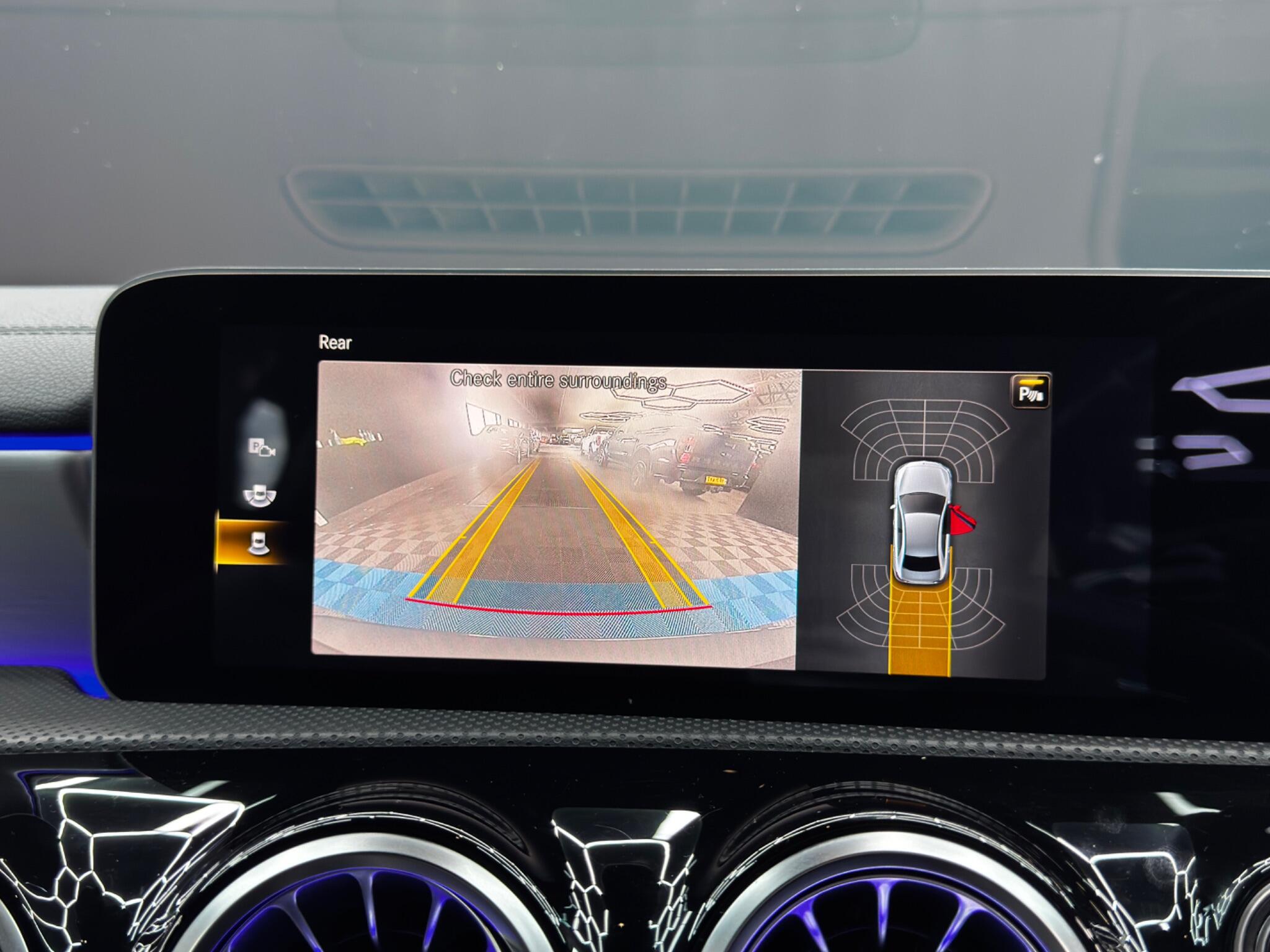 Mercedes-Benz A-Class view 42