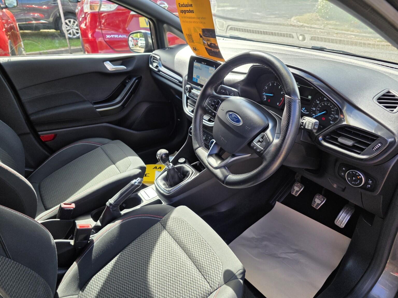 Ford Fiesta view 16