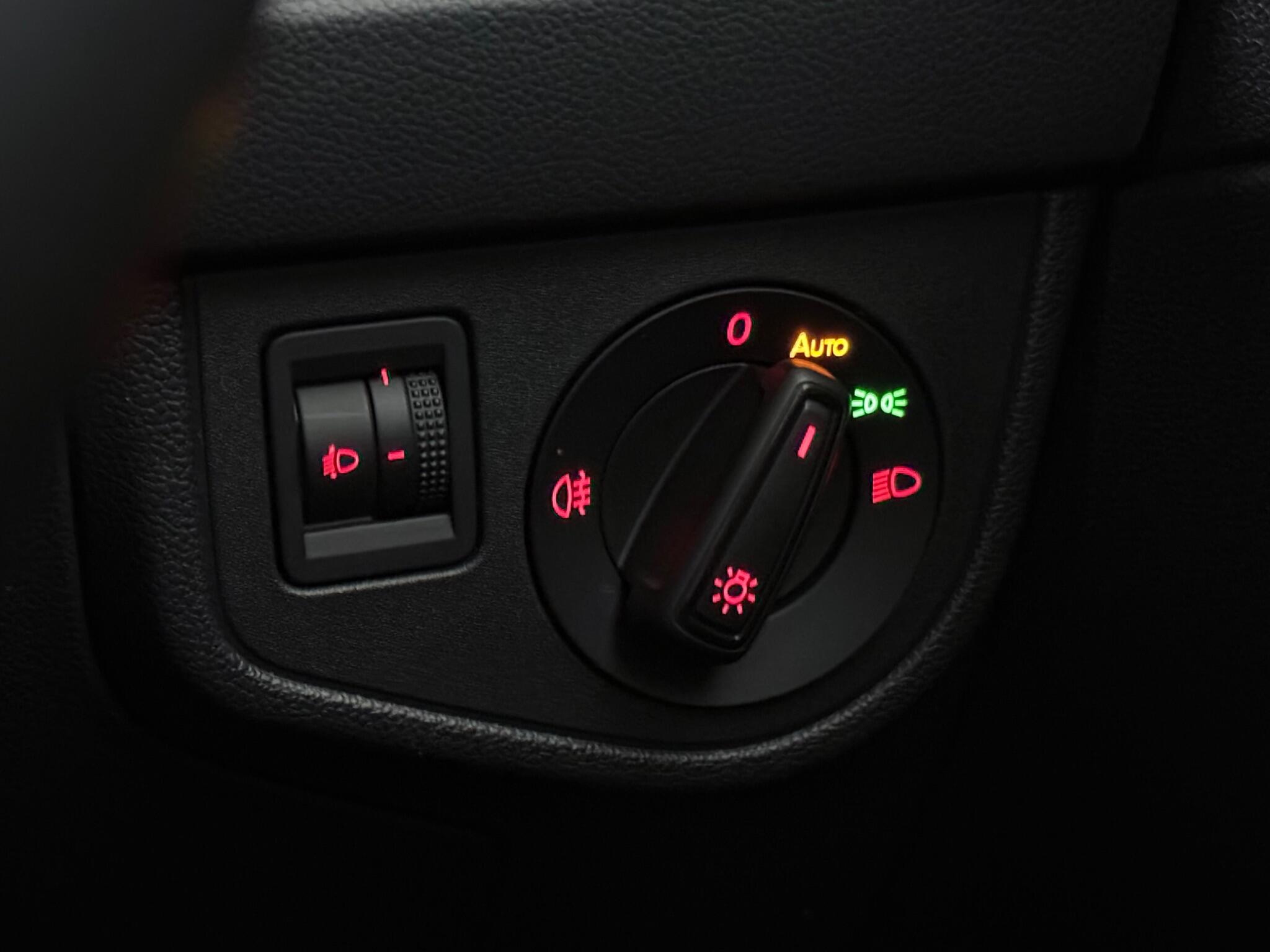 Volkswagen Polo view 18