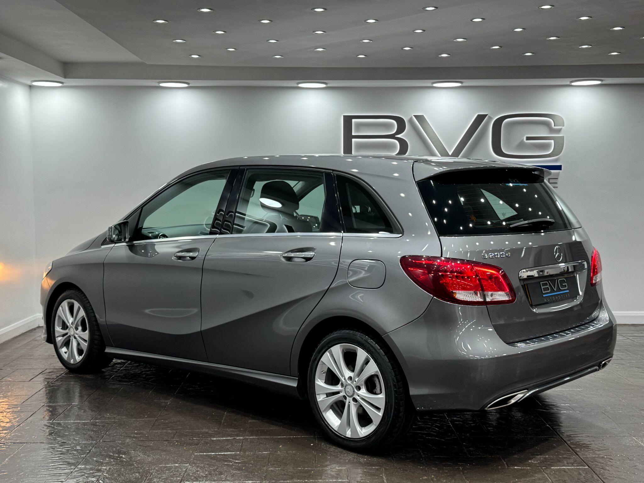 Mercedes-Benz B-Class view 17