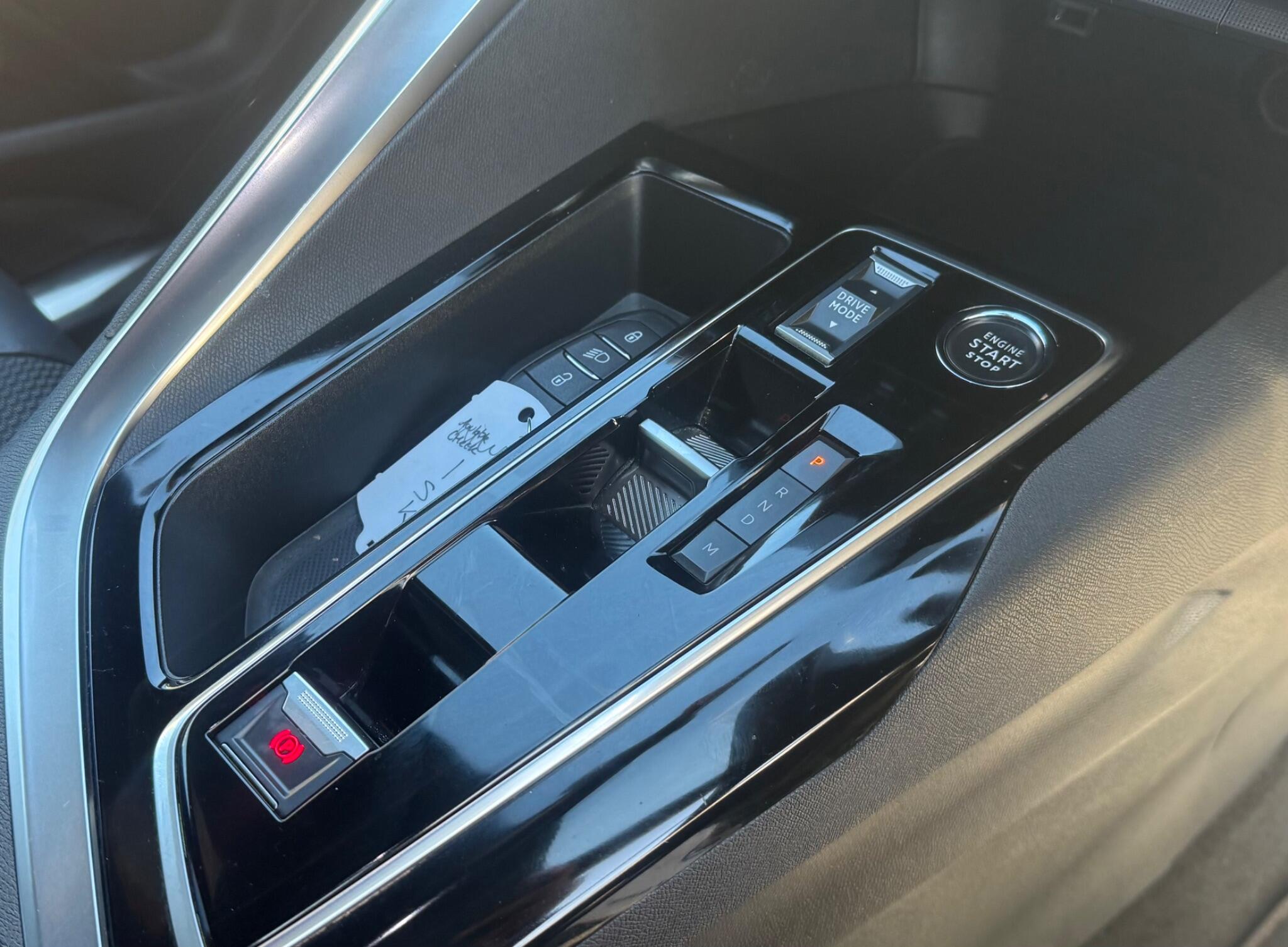 Peugeot 5008 view 25