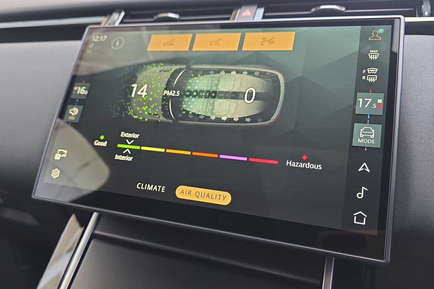 Land Rover Range Rover Velar view 42