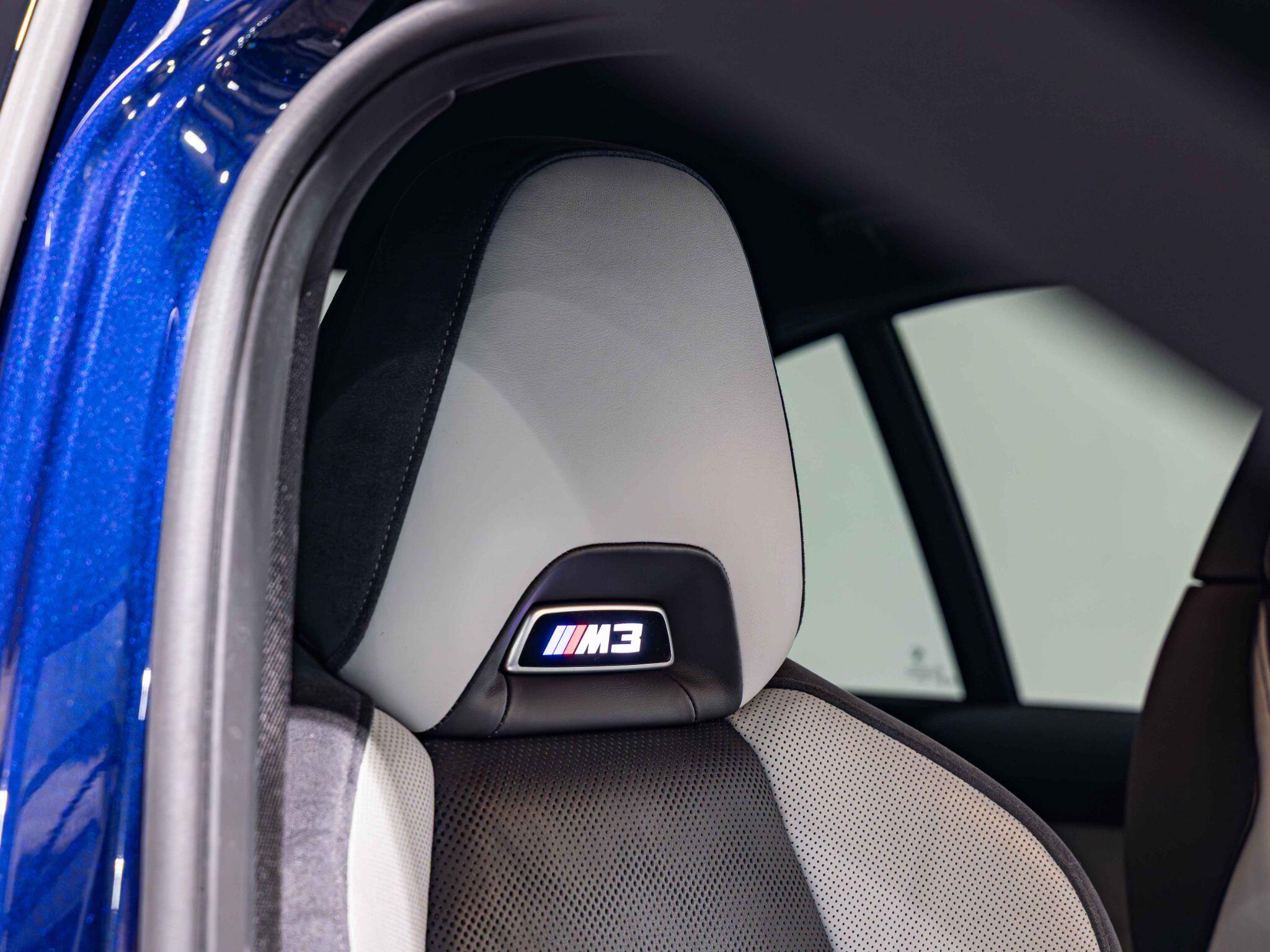 BMW M3 view 16