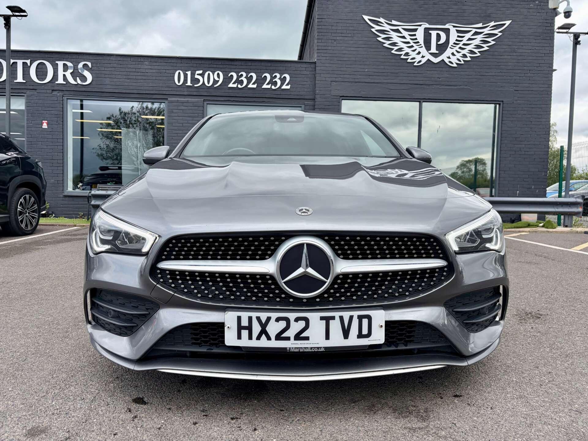 Mercedes-Benz Cla view 3