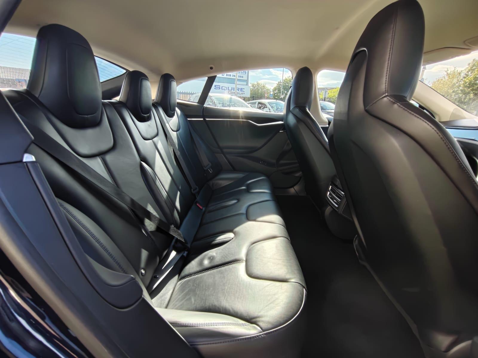 Tesla Model S view 16