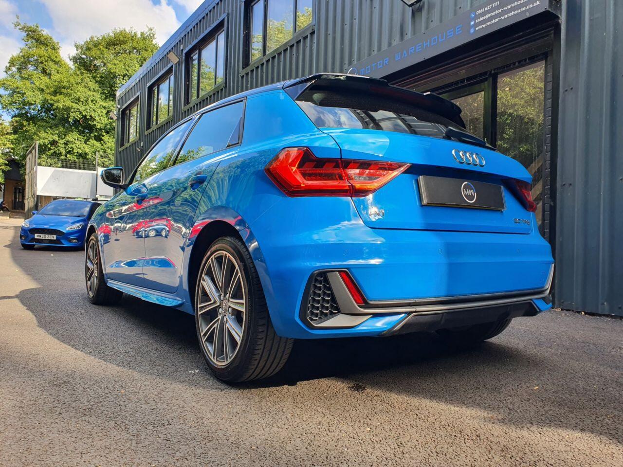 Audi A1 view 3