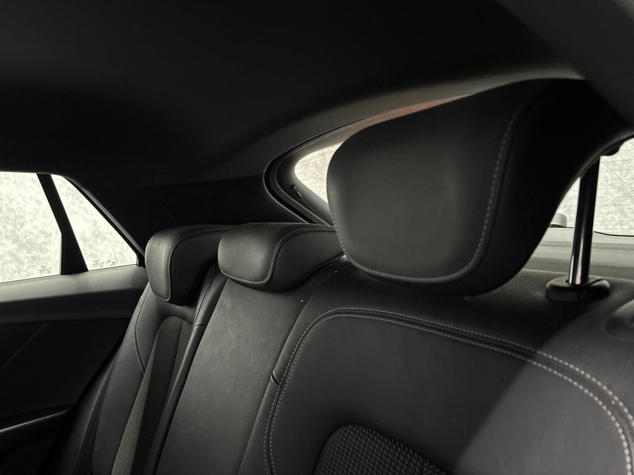 Audi Q2 view 43