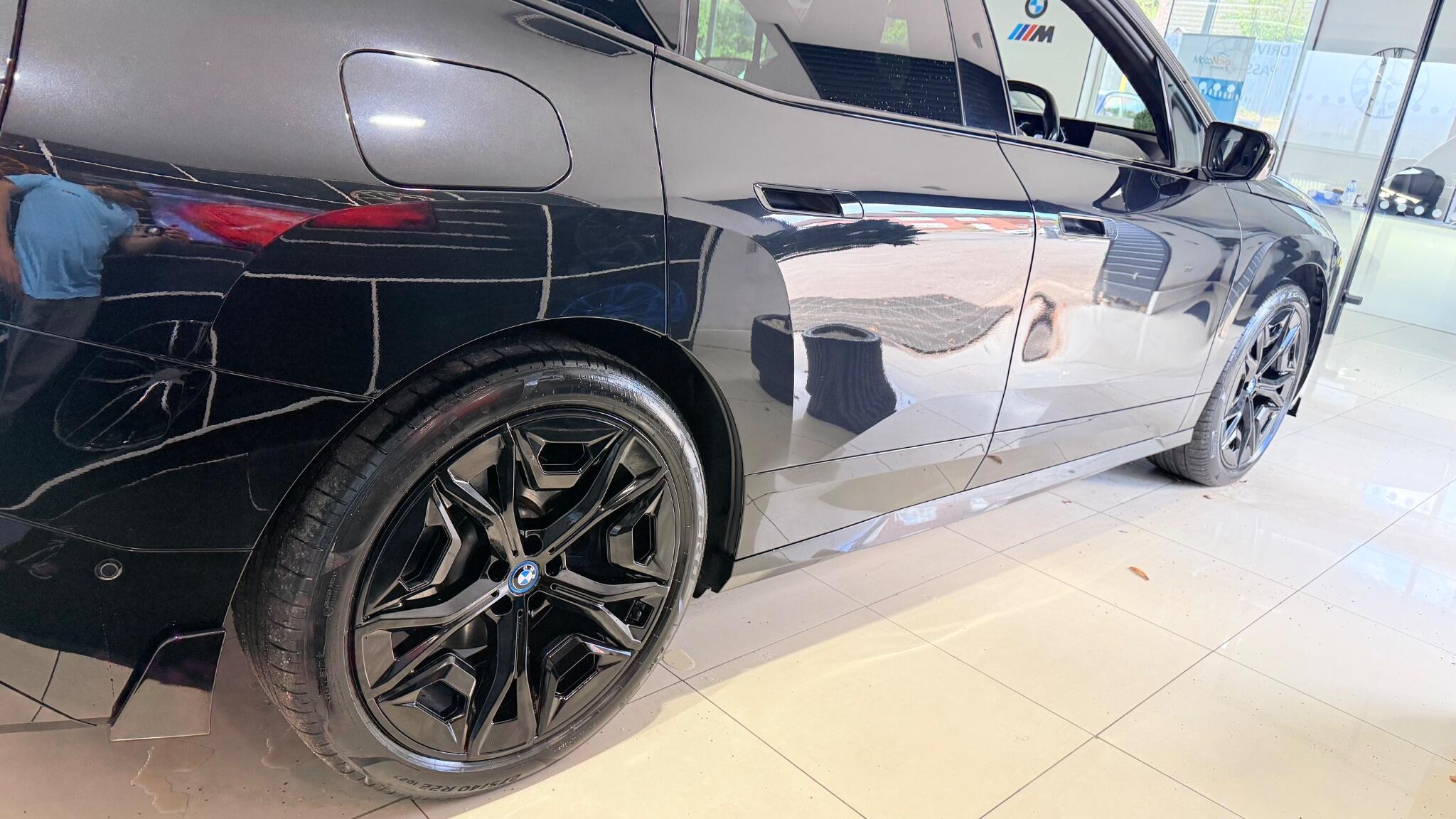 BMW iX view 39