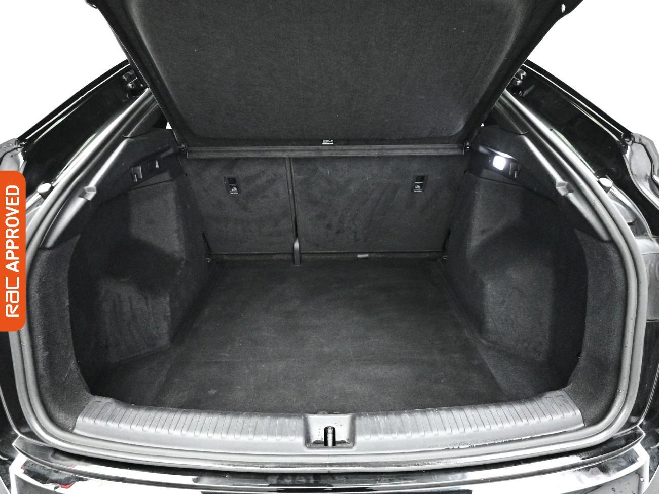 Audi Q4 E-Tron view 14