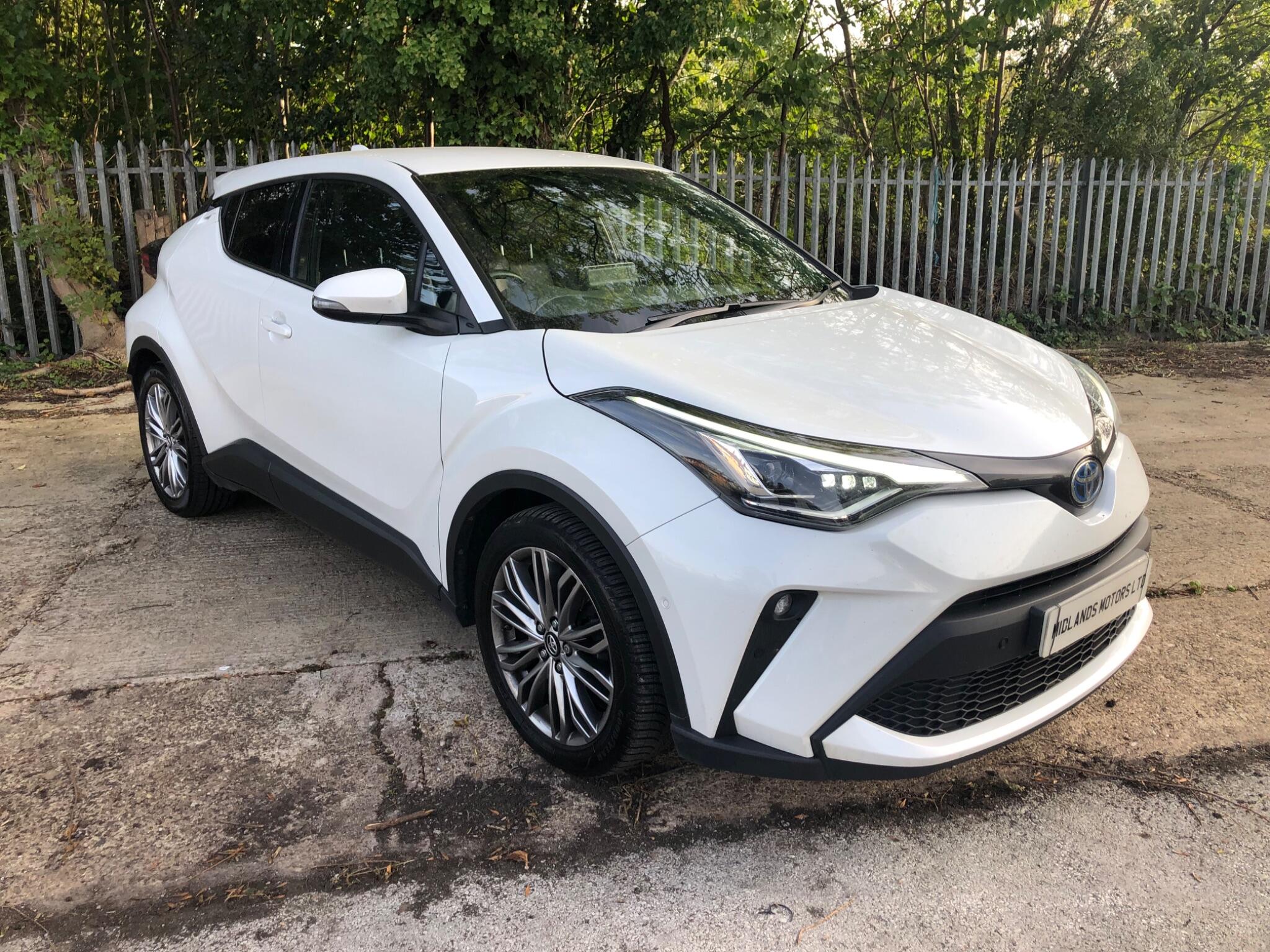 Toyota C-HR view 5