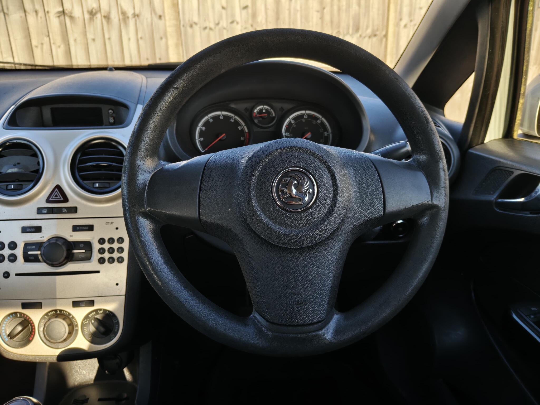 Vauxhall Corsa view 18
