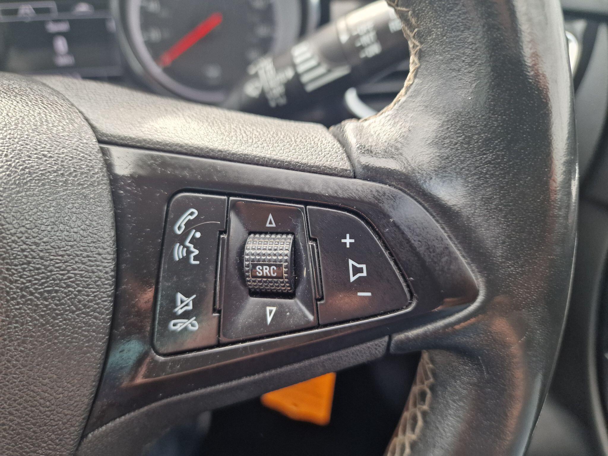 Vauxhall Astra view 34