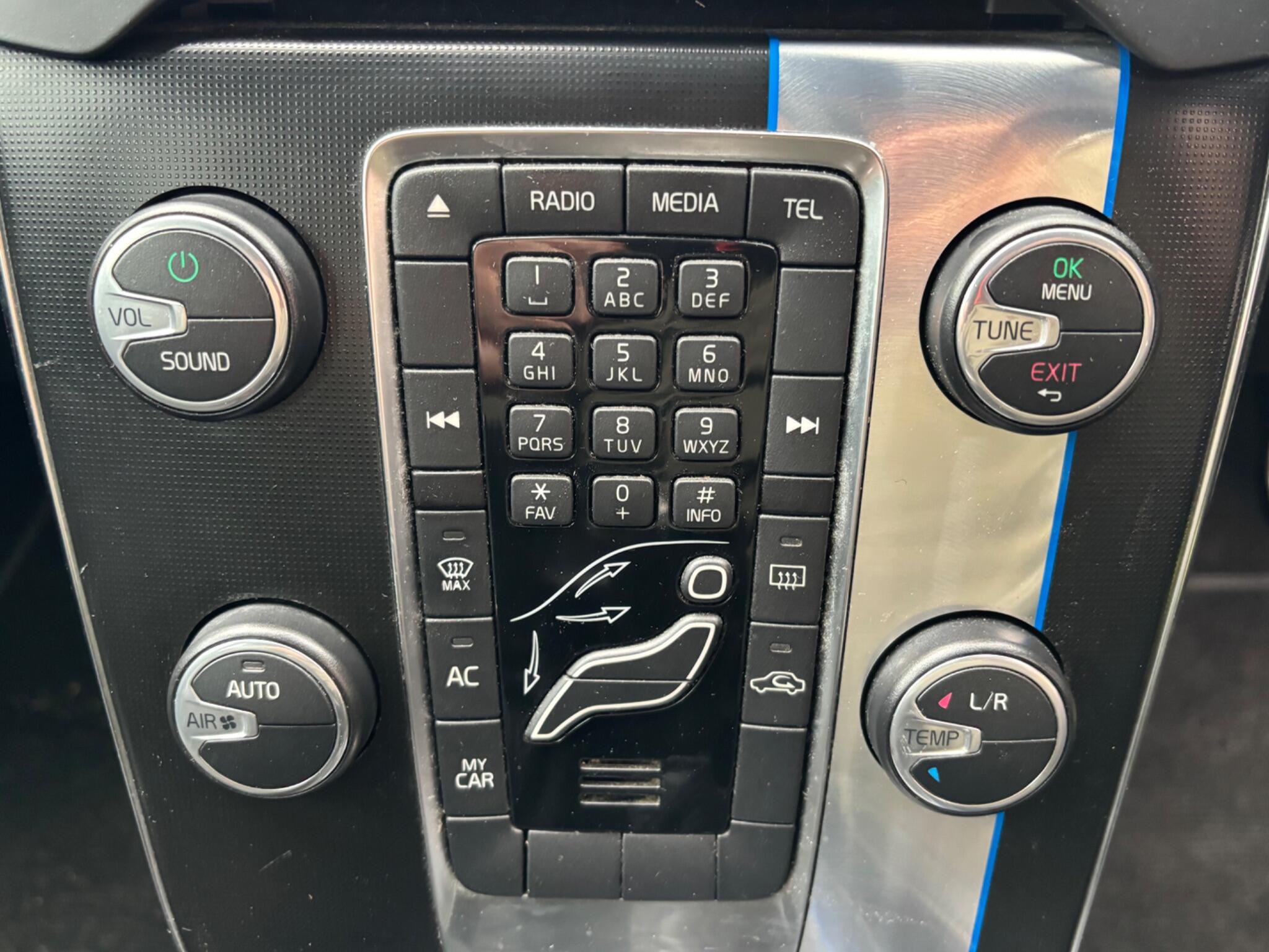 Volvo V40 view 36