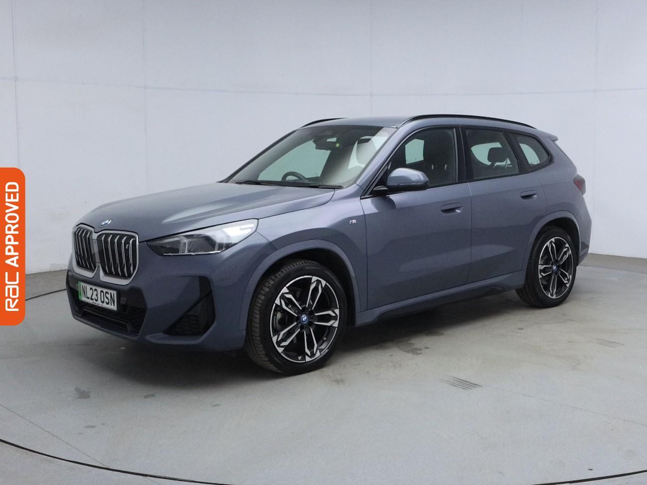 BMW Ix1 view 28