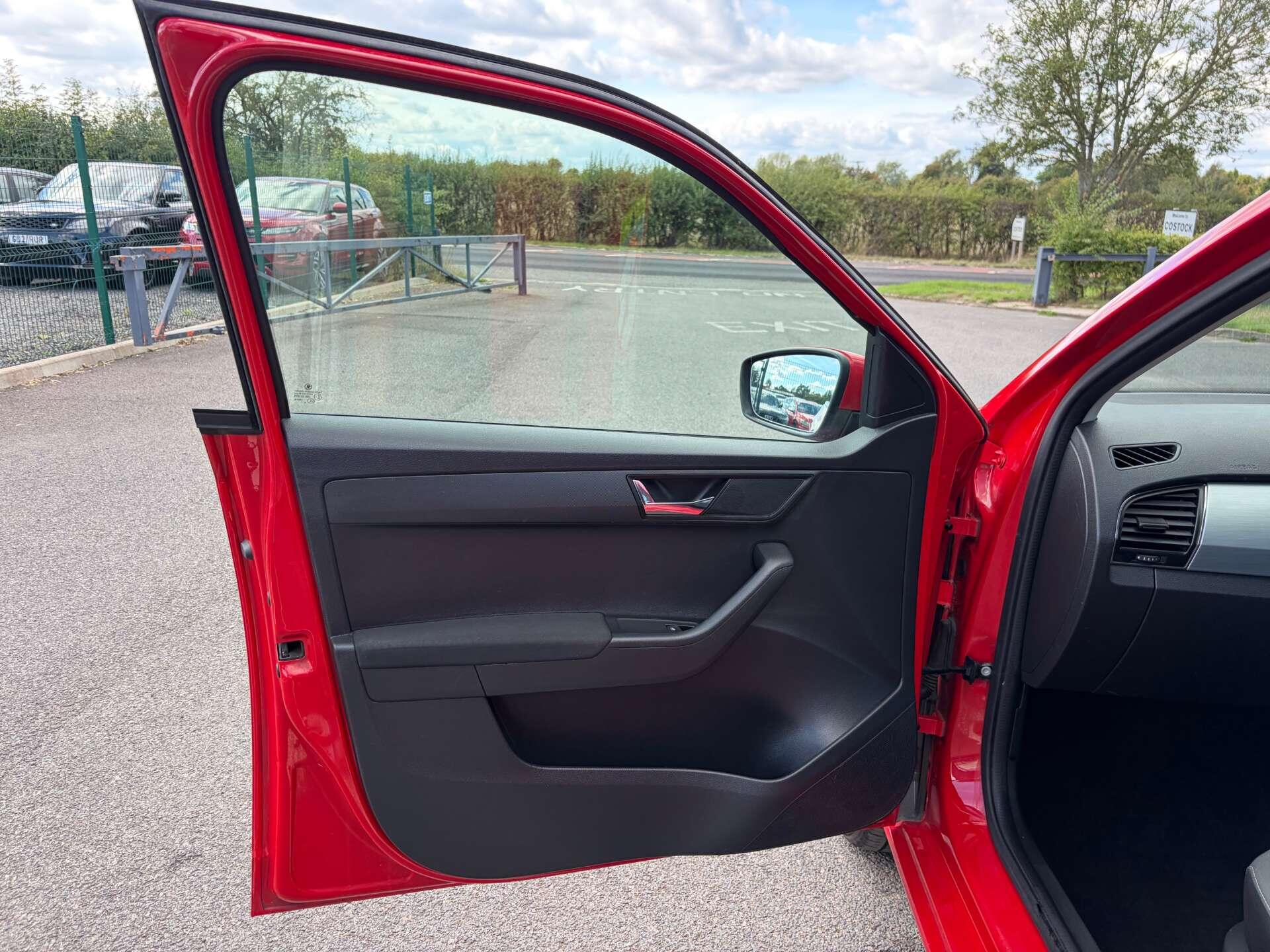 Skoda Fabia view 14