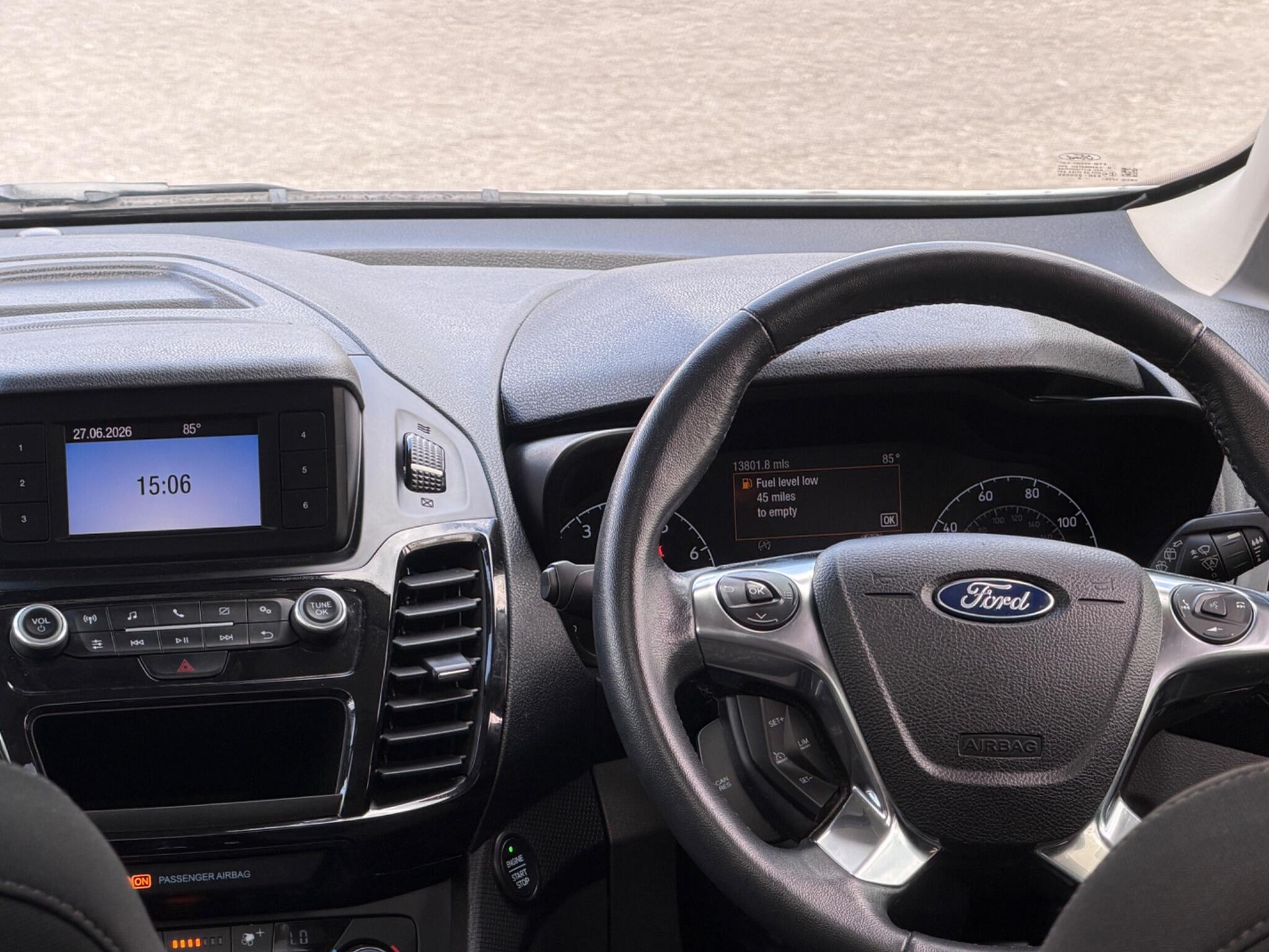 Ford Tourneo Connect view 35