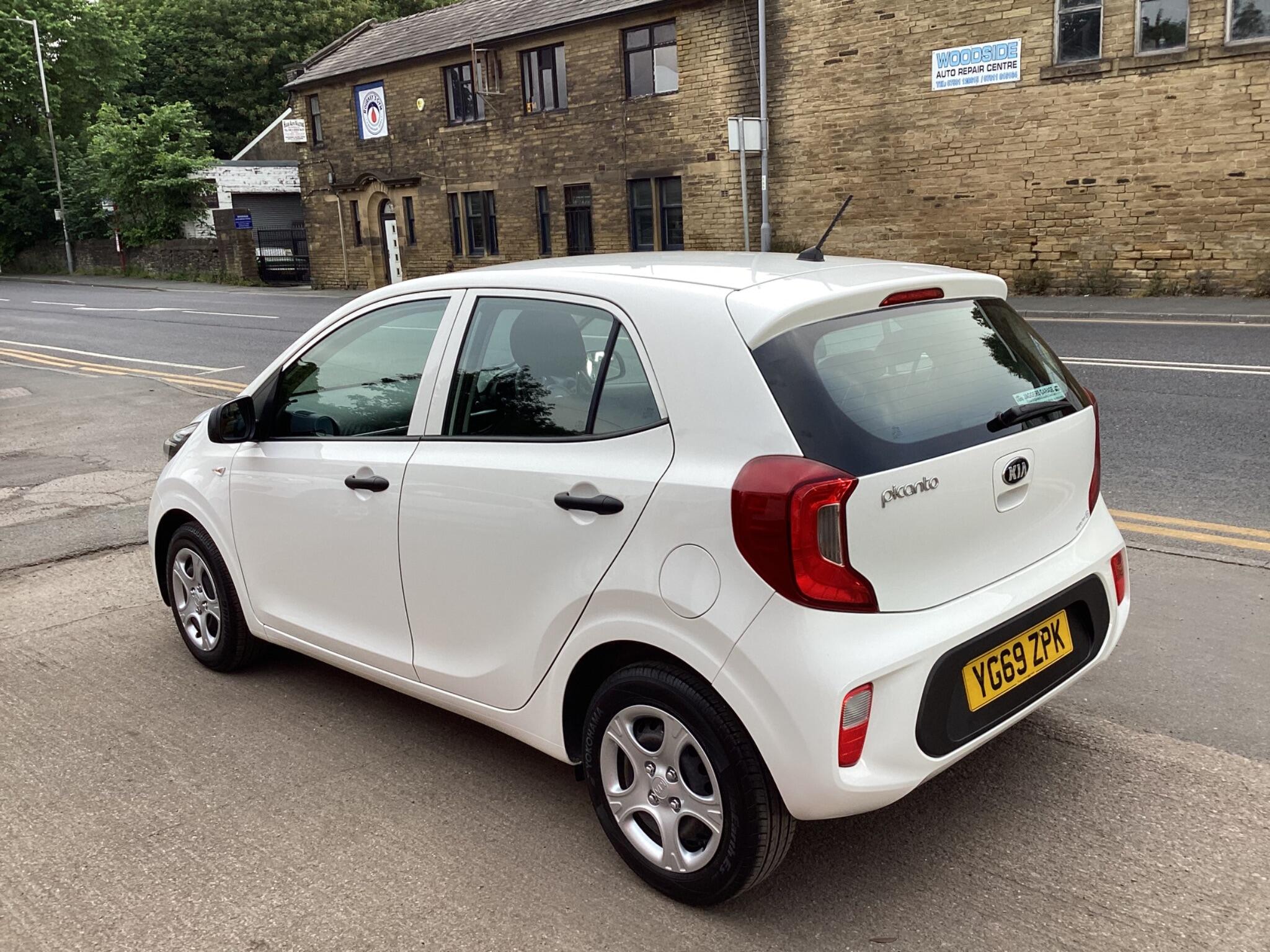 Kia Picanto view 4