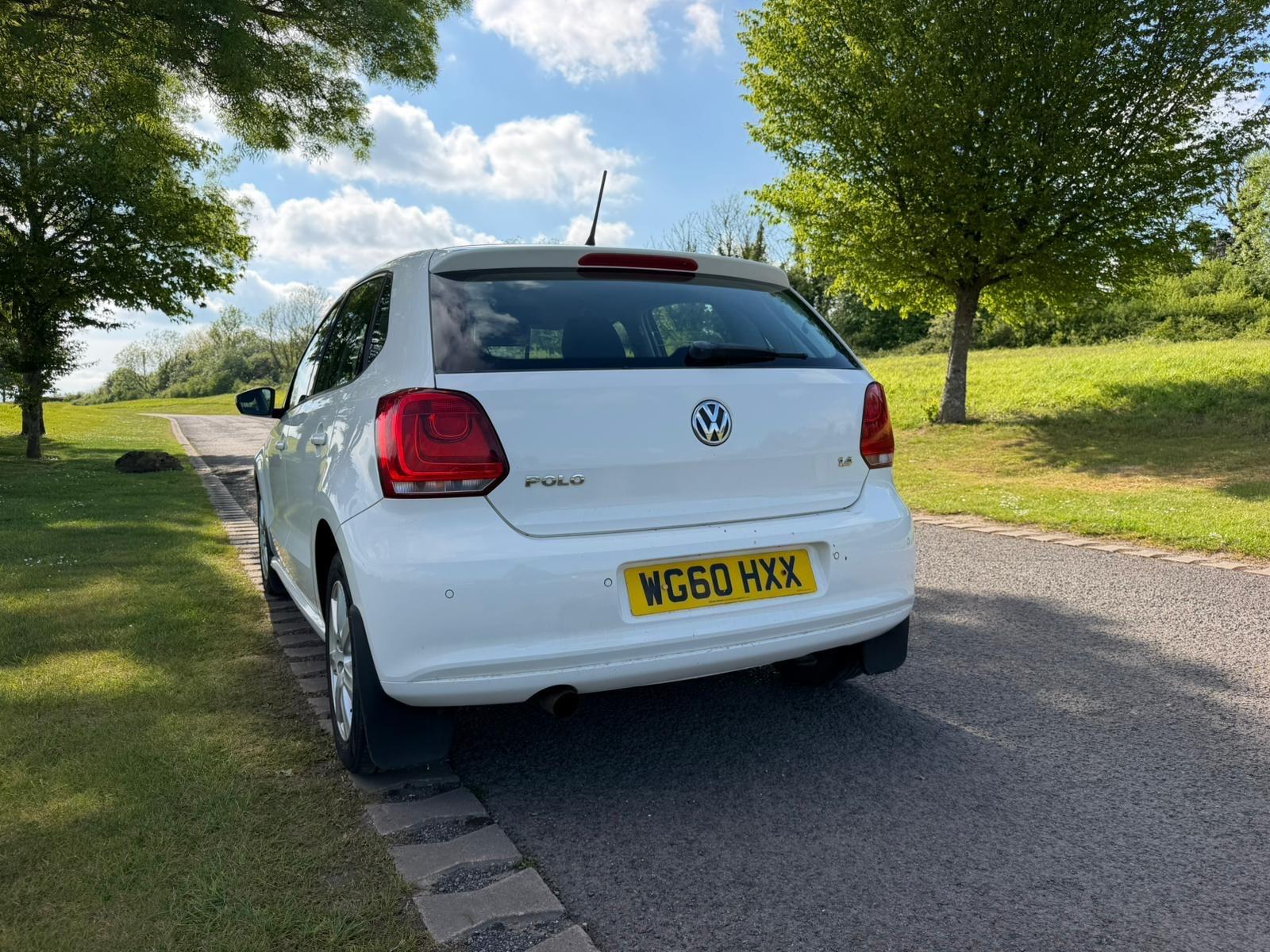 Volkswagen Polo view 5