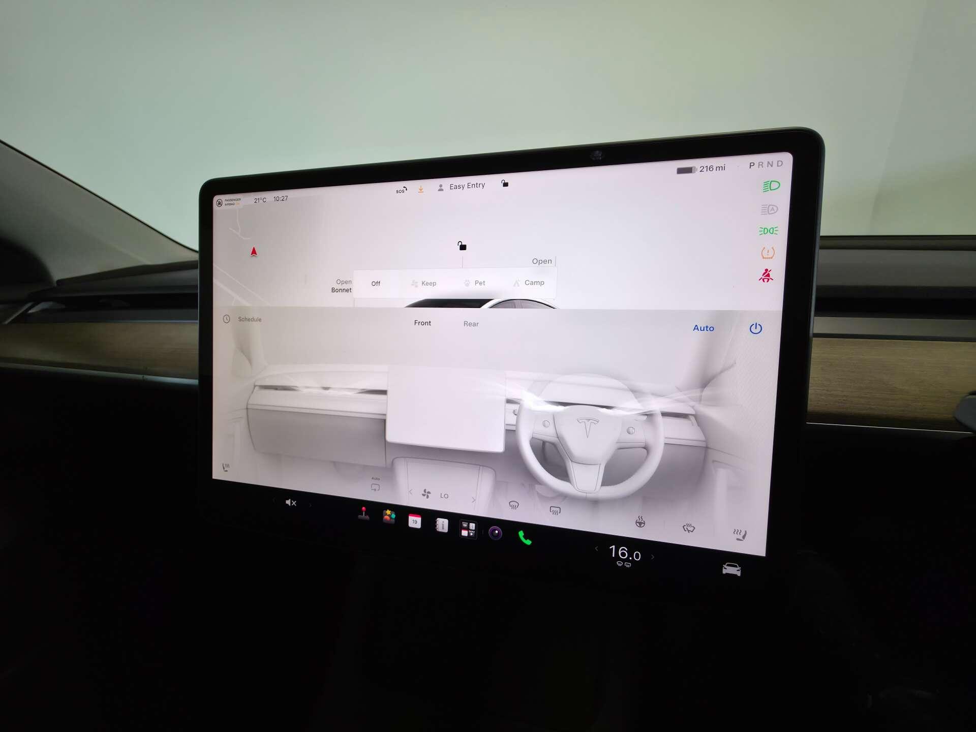 Tesla Model 3 view 42