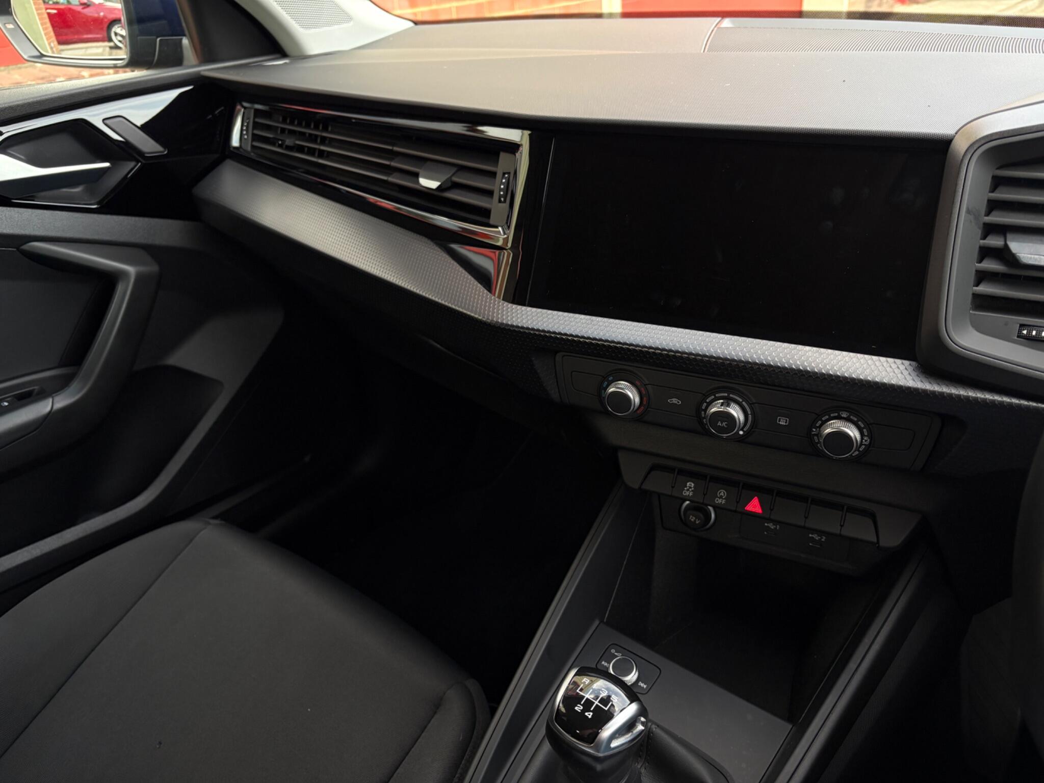 Audi A1 view 20