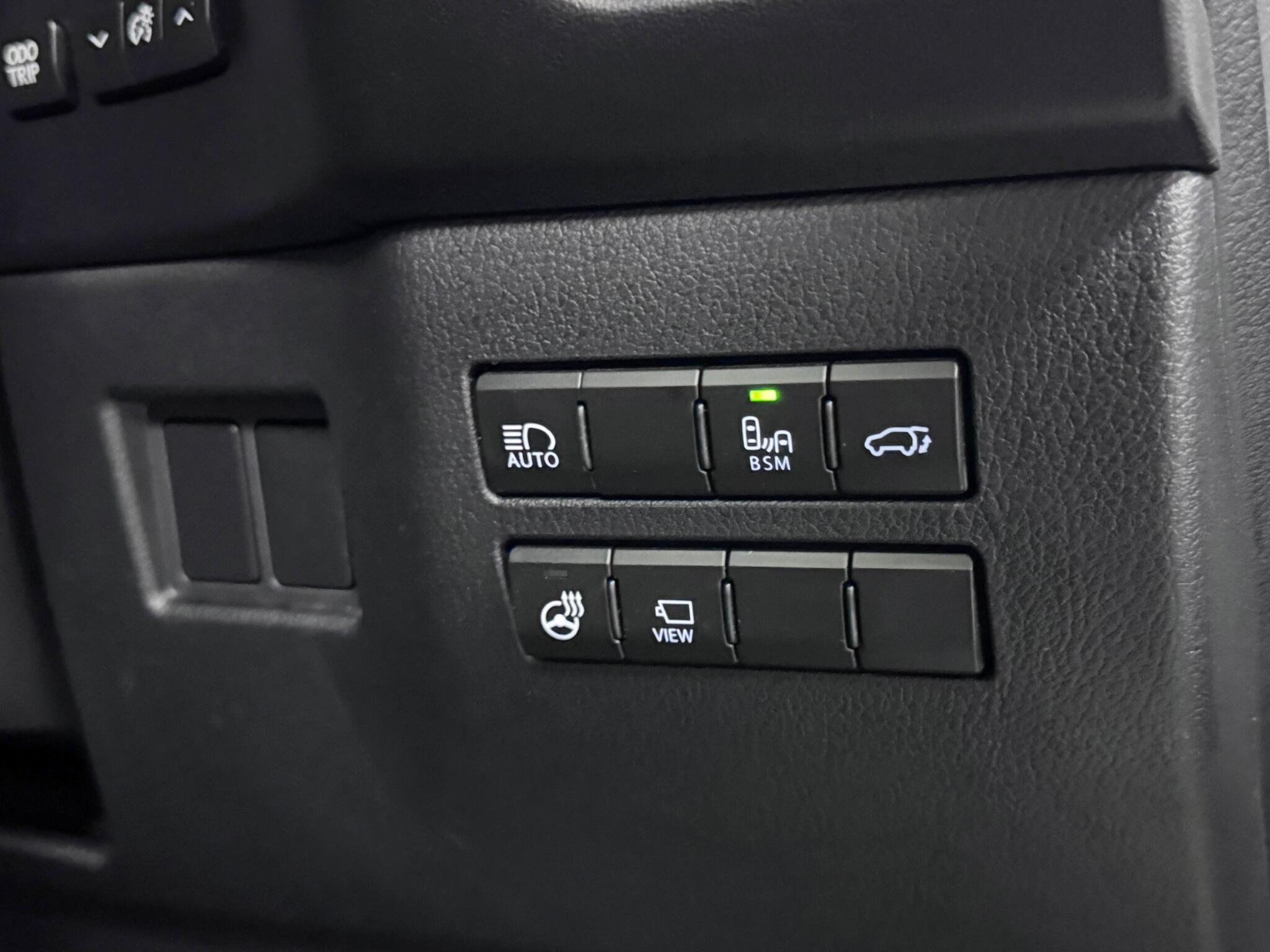 Lexus NX view 22