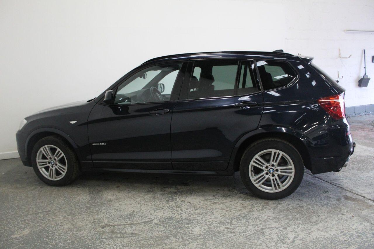 BMW X3 view 10