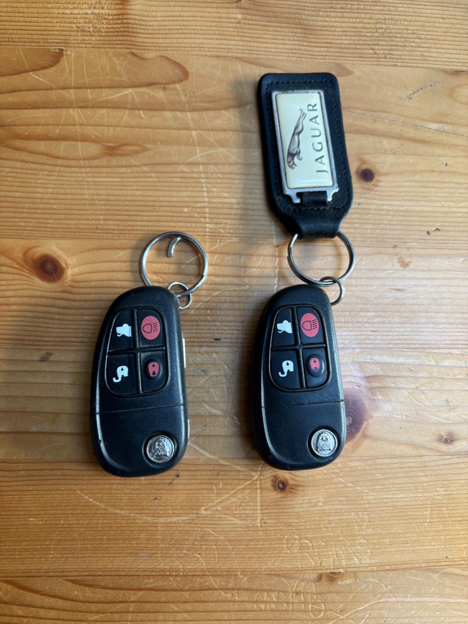 Jaguar X-Type
