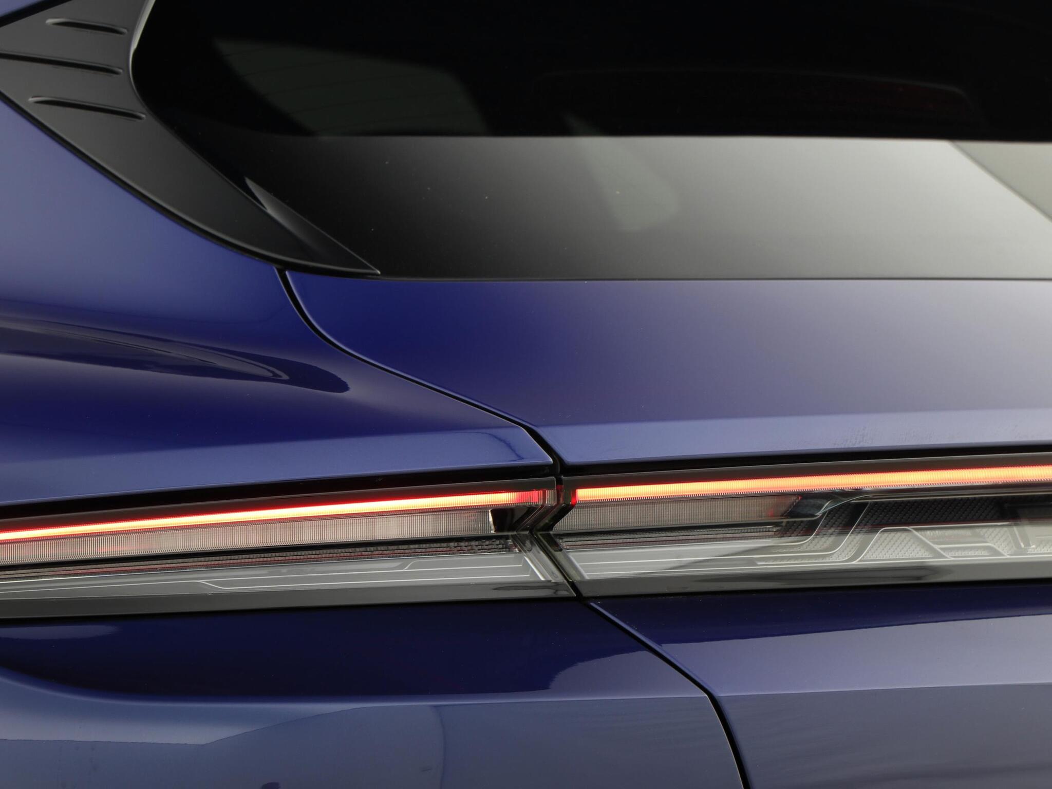 Porsche Taycan view 13