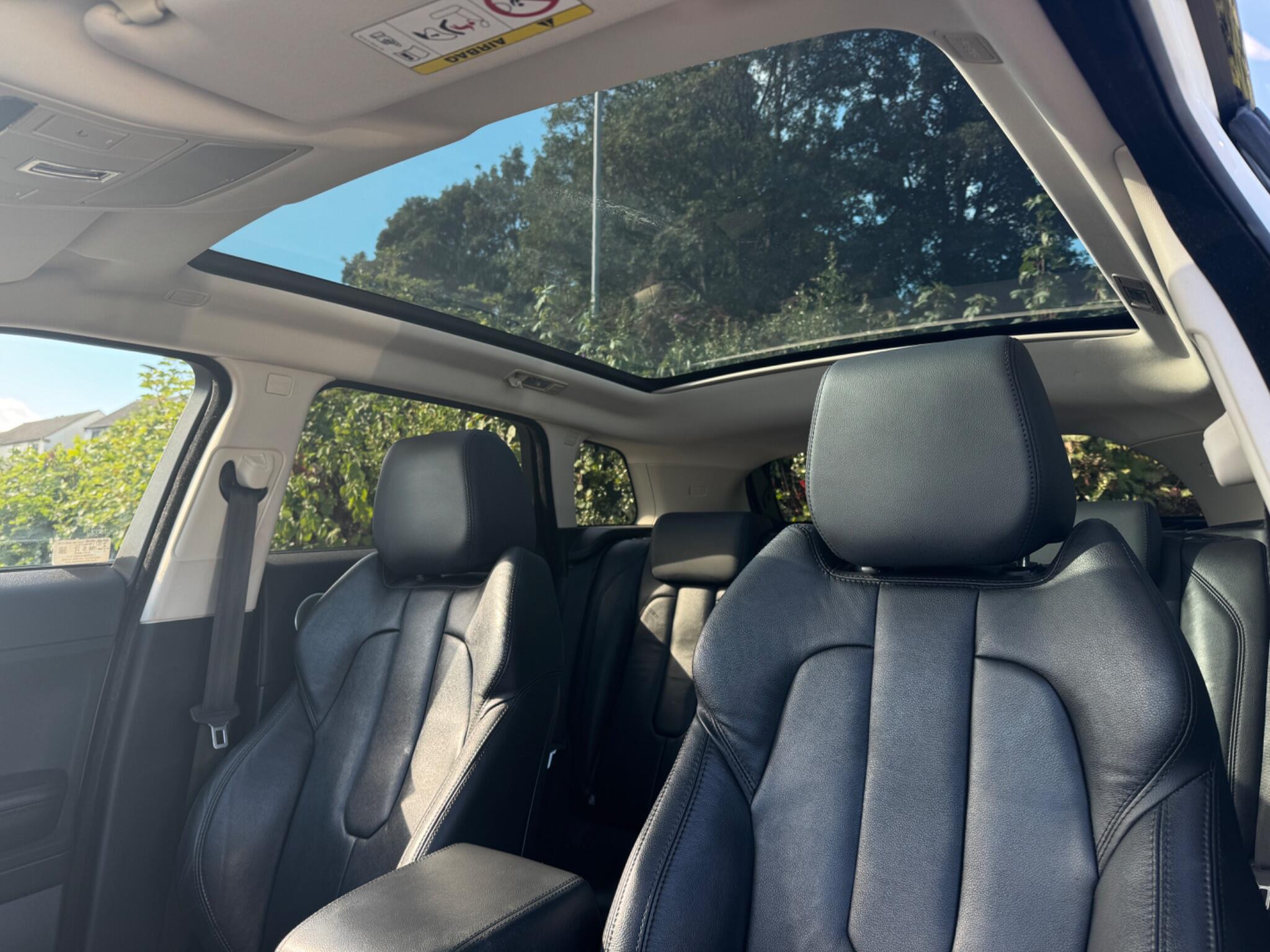 Land Rover Range Rover Evoque view 54