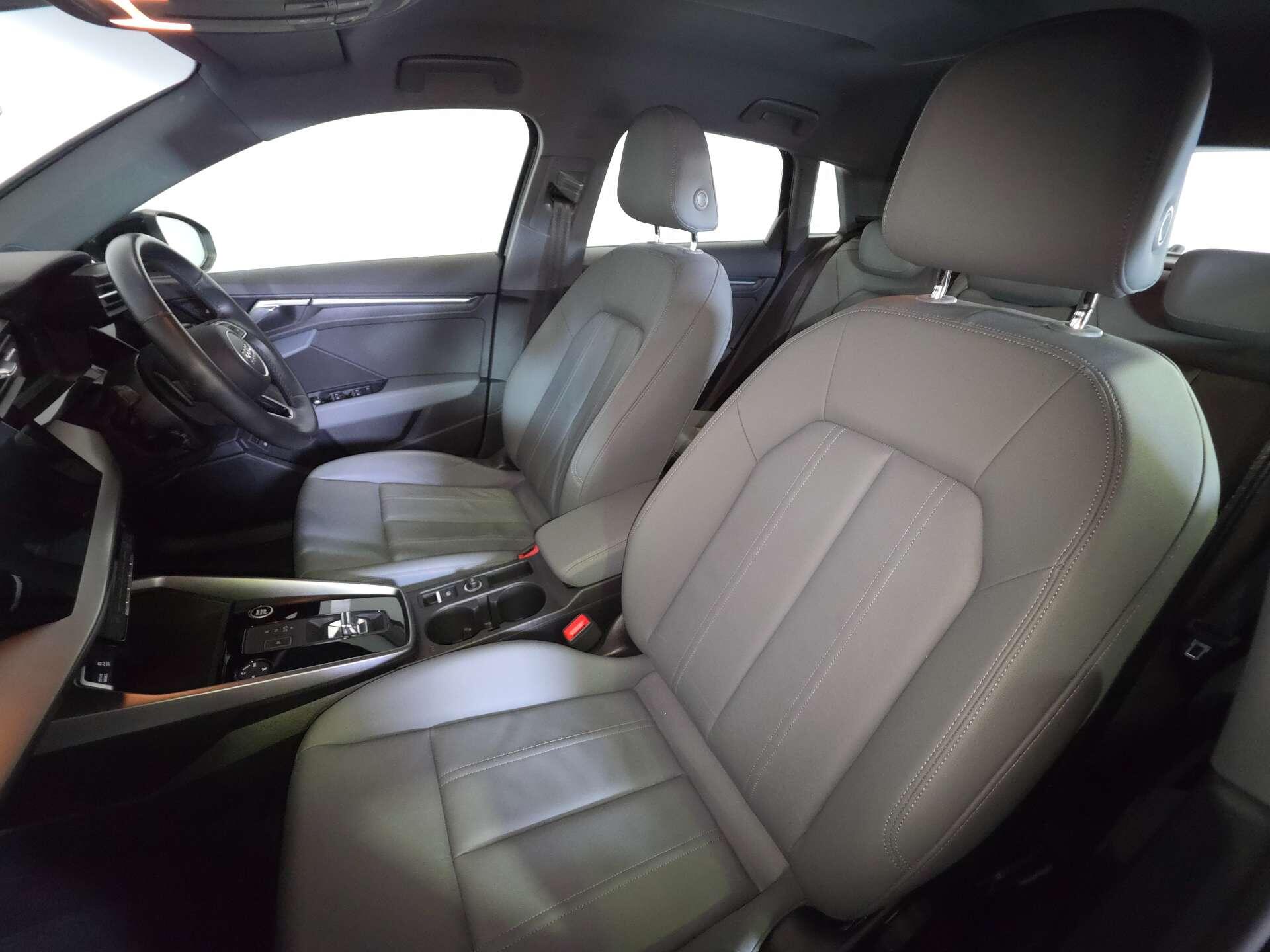 Audi A3 view 65