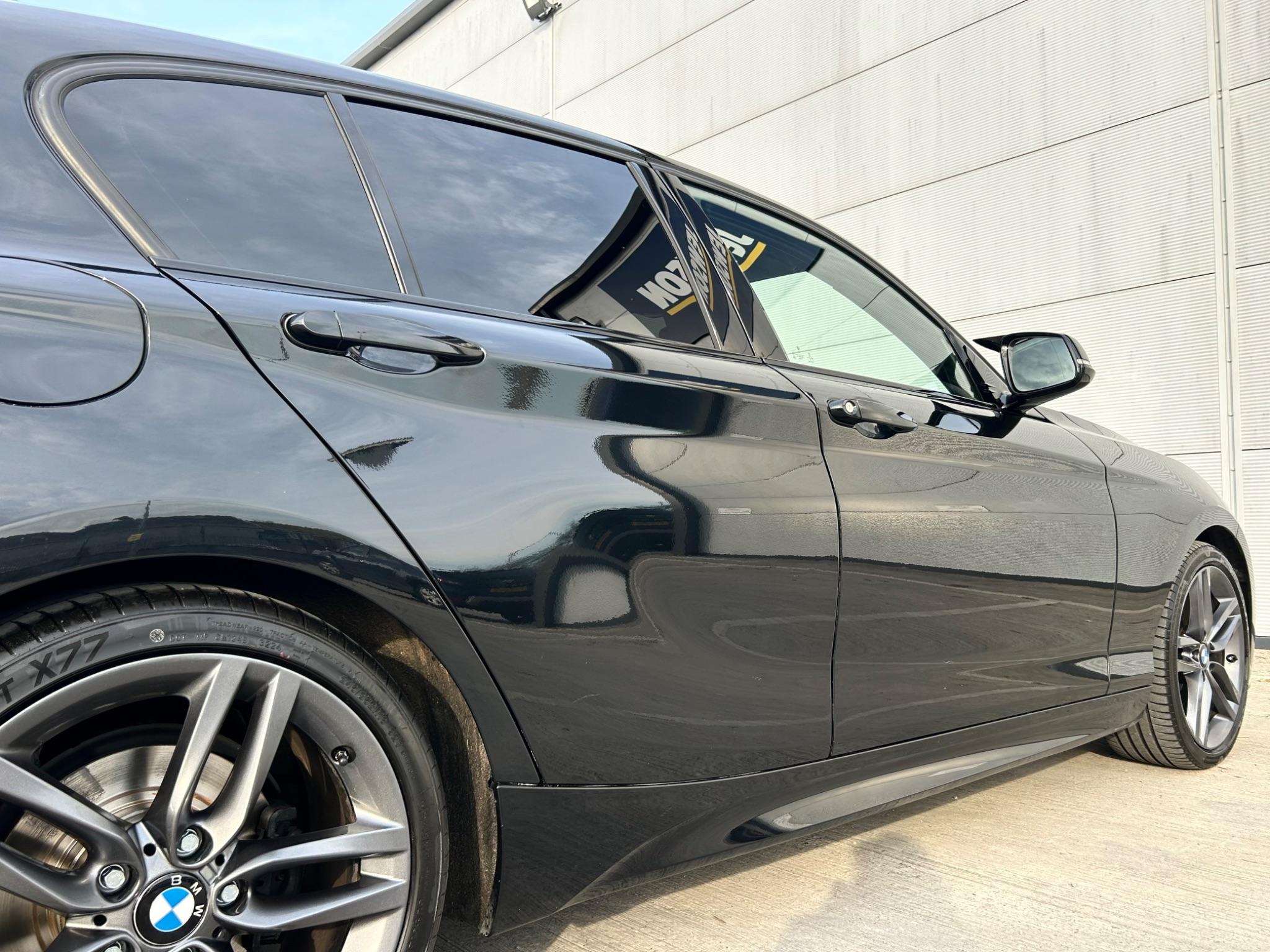 BMW 1 Series view 11