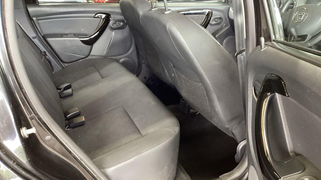 Dacia Duster view 4