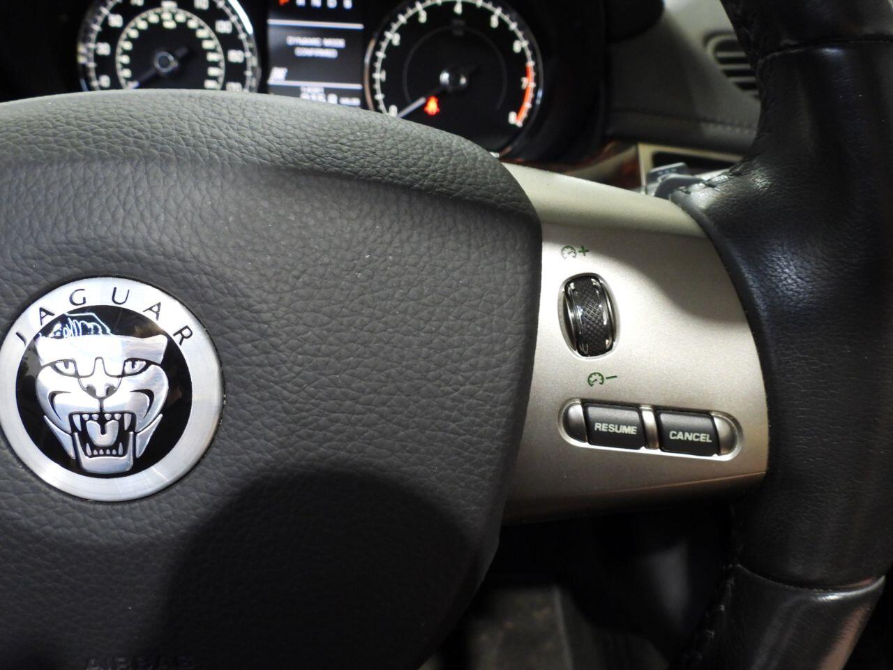 Jaguar XK view 47