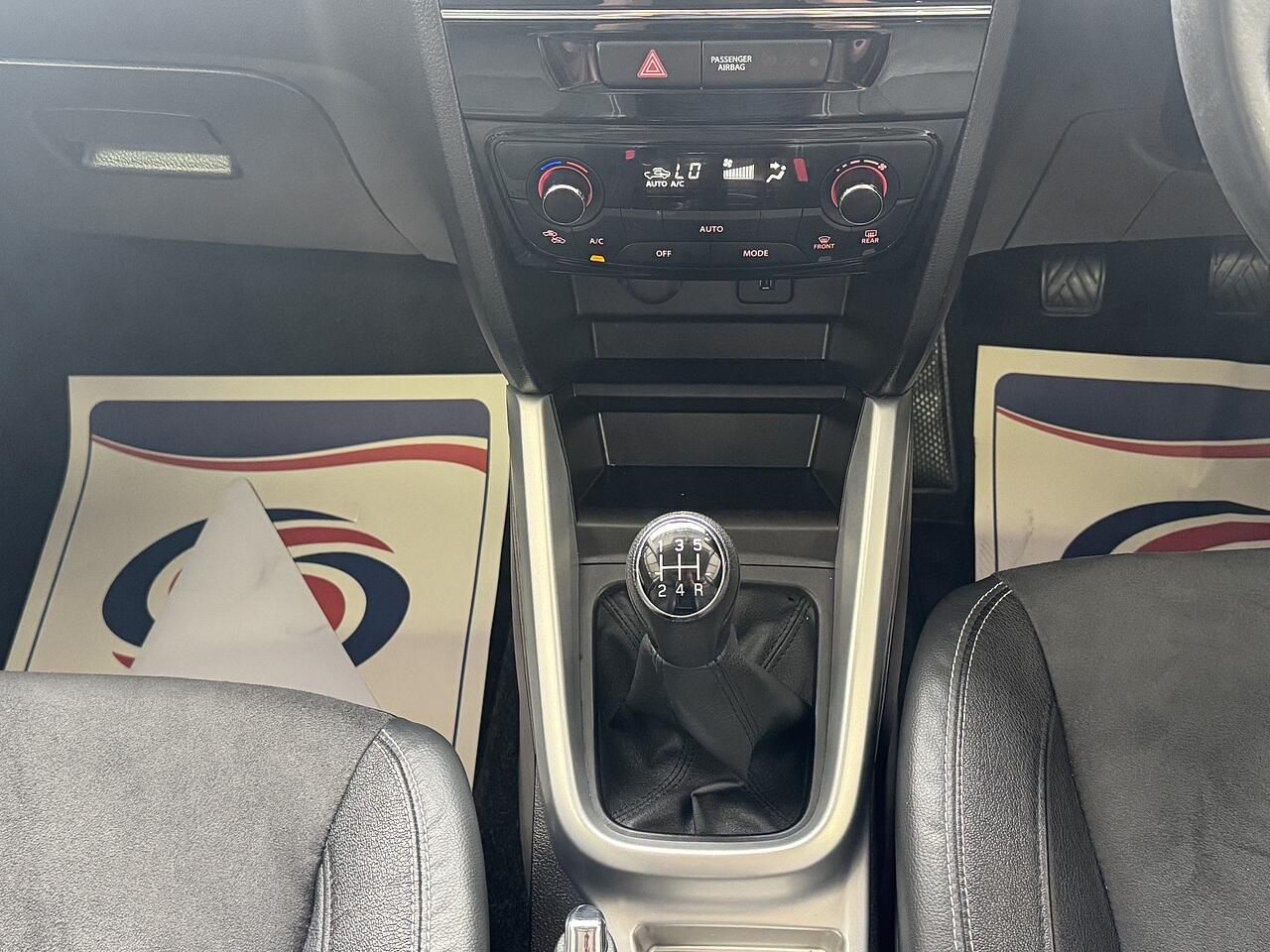 Suzuki Vitara view 16