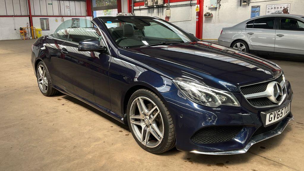 Mercedes-Benz E Class view 8