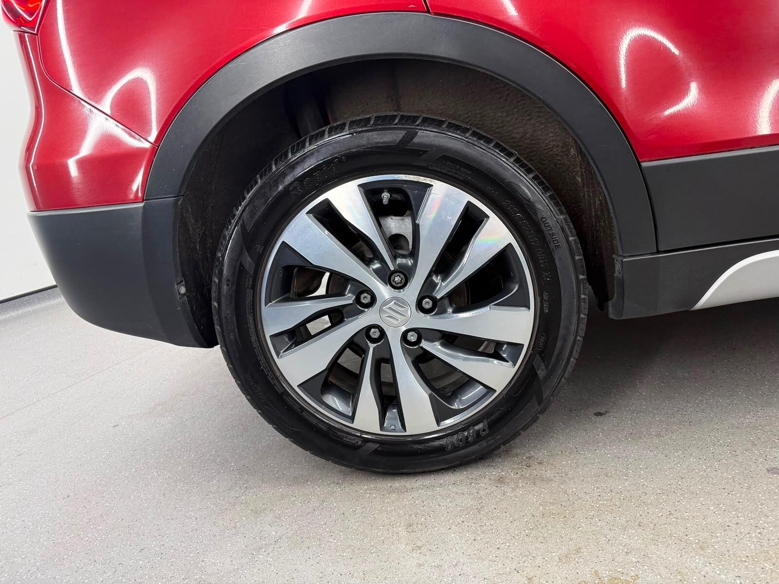 Suzuki SX4 S-Cross view 15